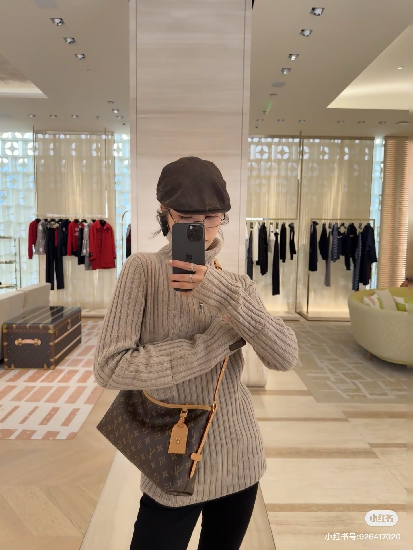 Louis Vuitton CarryAll Monogram shoulder everyday