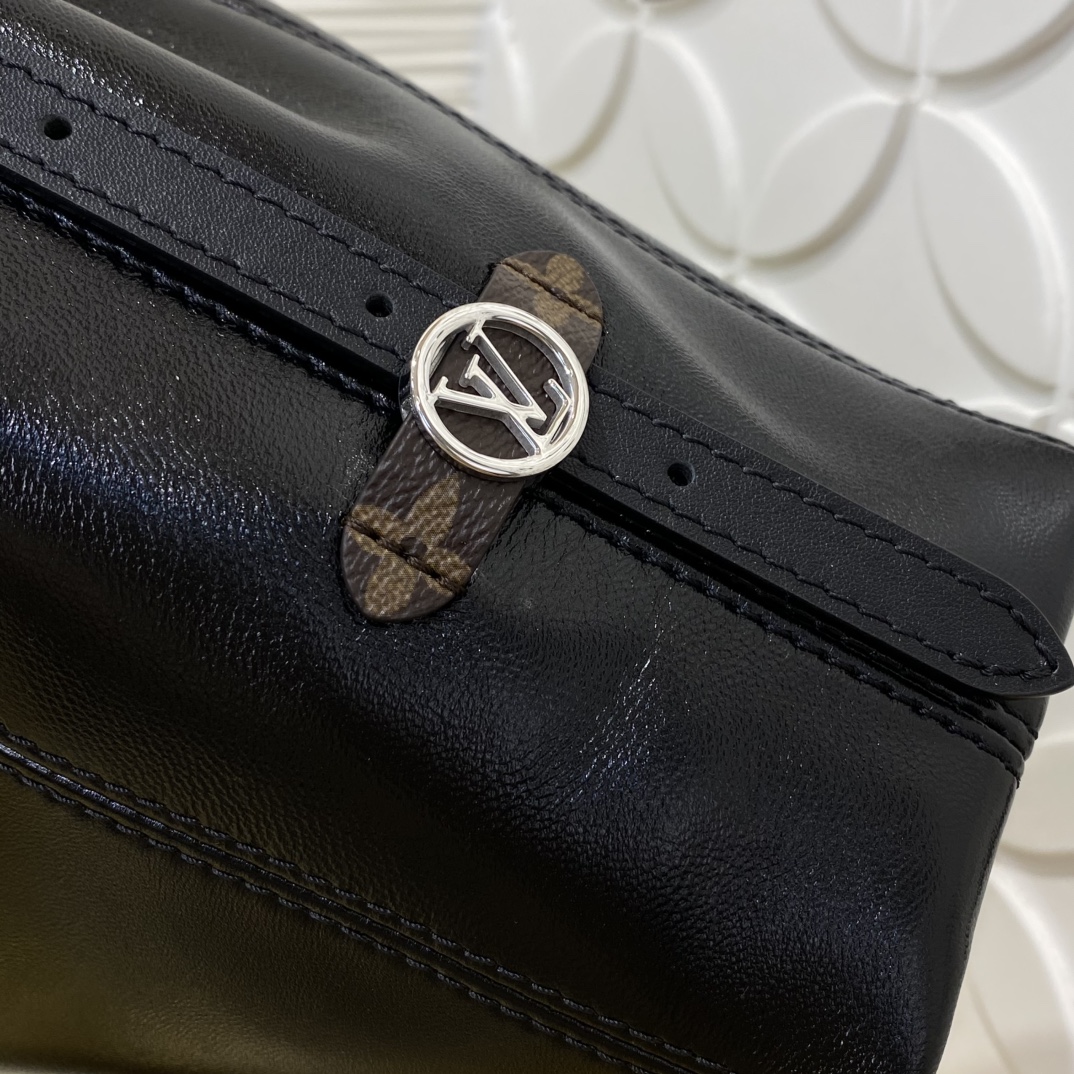 Louis Vuitton M28160 Monogram everyday