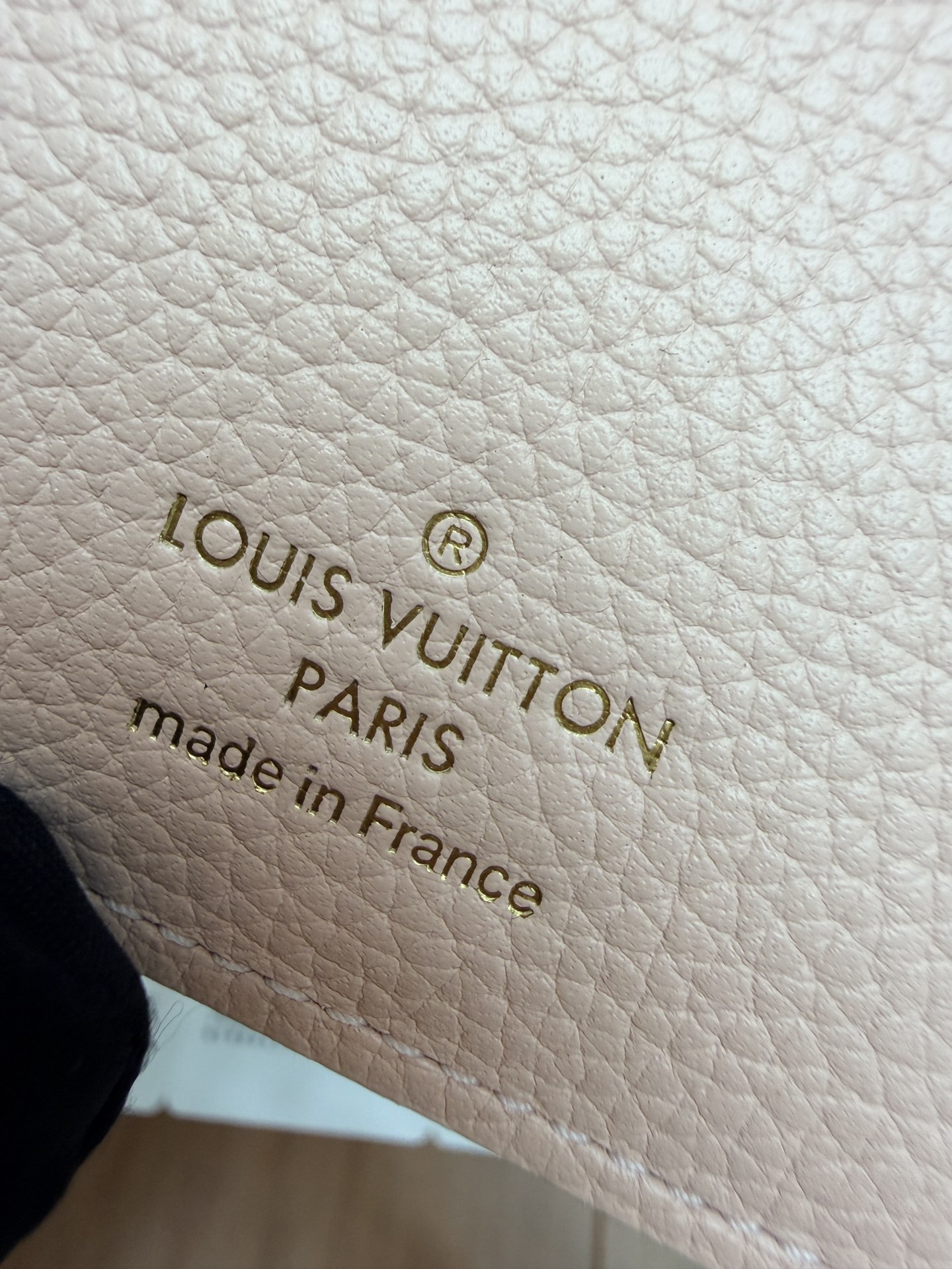 Louis Vuitton Portafoglio Lisa Light Pink Monogram Empreinte wallet shoulder