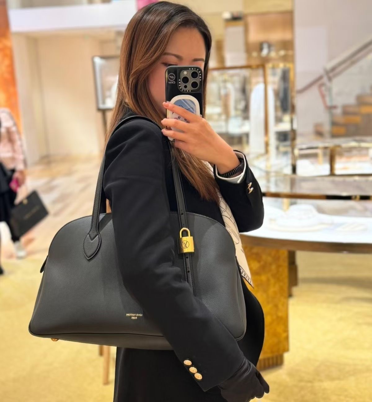 Louis Vuitton Sac Low Key Duffle Black travel everyday