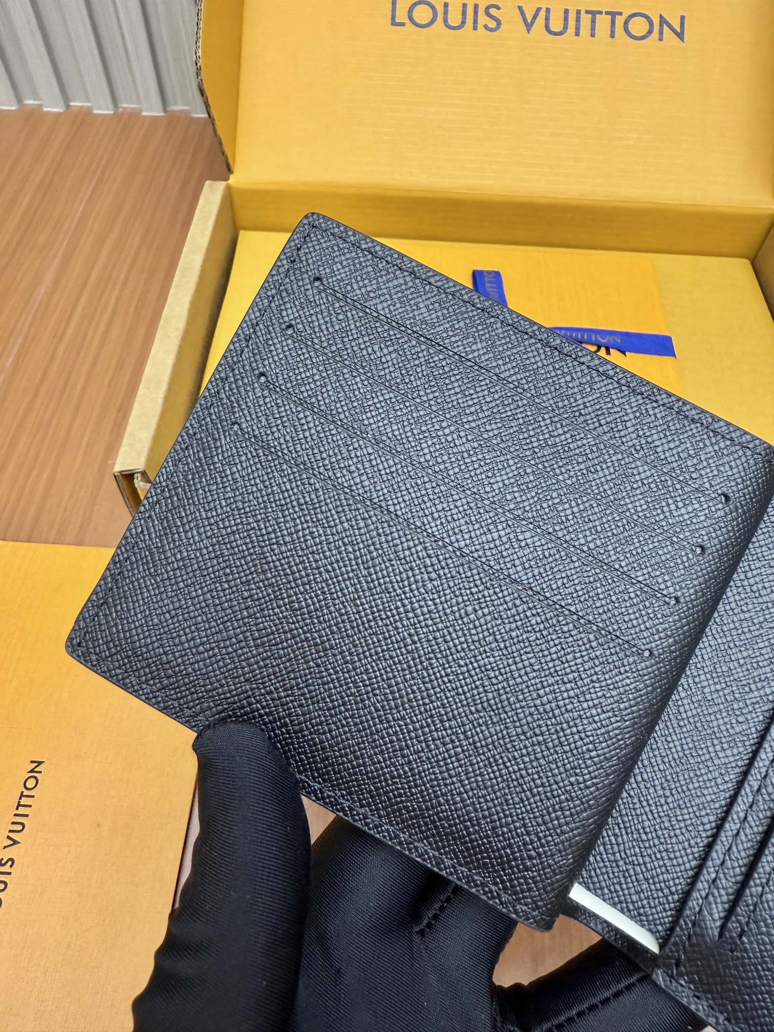 Louis Vuitton N60053 everyday