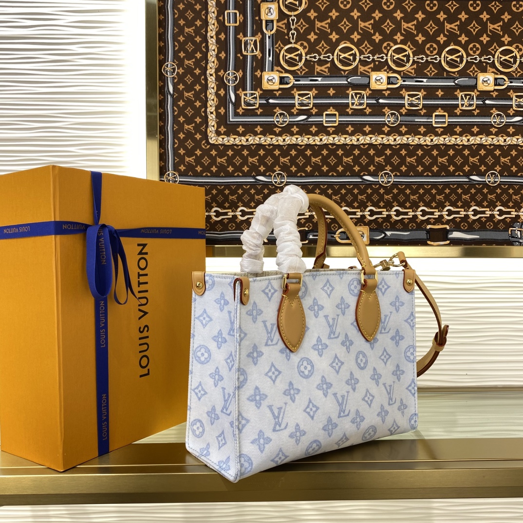 Louis Vuitton OnTheGo Blue White Monogram tote everyday