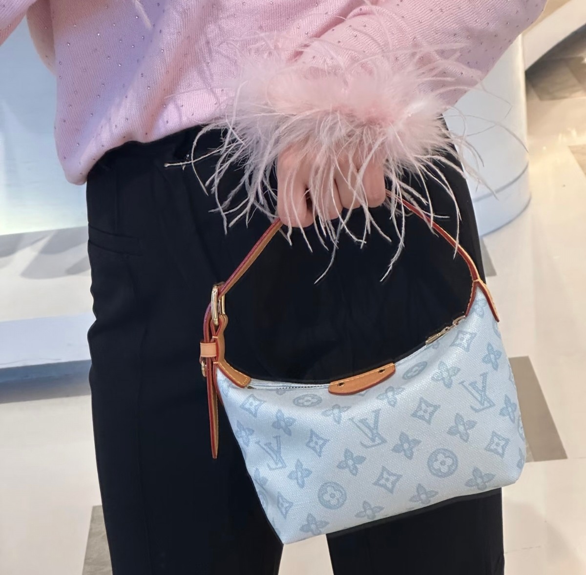 Louis Vuitton Pochette everyday
