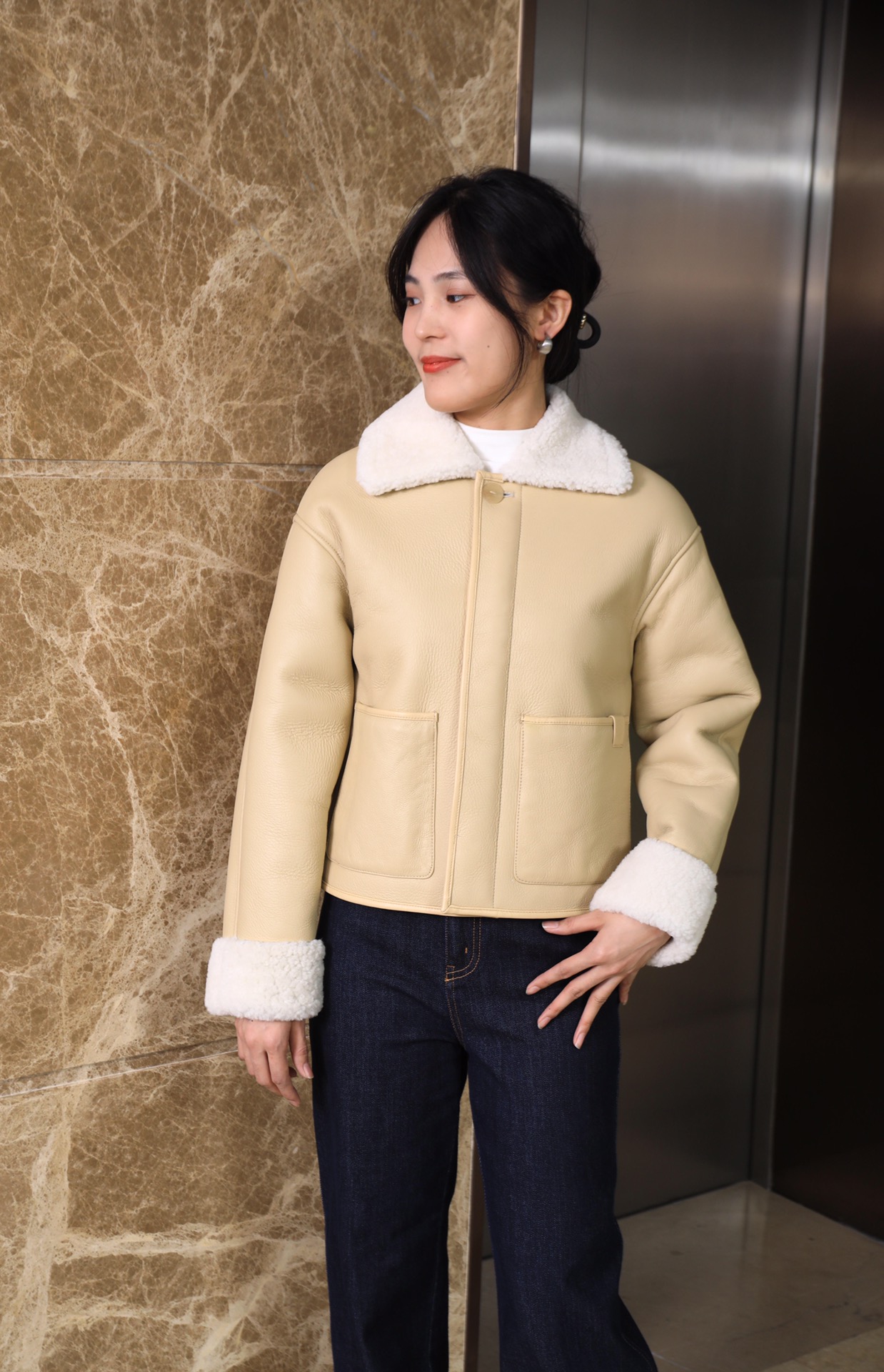 NO:932758,Clearance price, LEW pocket fur all-in-one jacket, in stock!  Size 36/5 38/7 40/4 42/2, special price, no return, no exchange, no free shipping, jackets & coats,19860909清库价,LEW 口袋皮毛一体外套,现货！码数36/5 38/7 40/4 42/2,特价 不退不换不包邮,jackets & coats,,Women's clothing