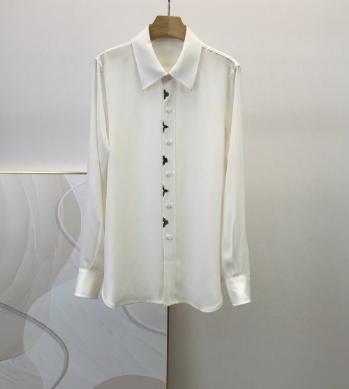Louis Vuitton 2025 Early Autumn Clover Silk Shirt - Elegant and Versatile 1 Louis Vuitton 2025 Early Autumn Clover Silk Shirt - Elegant and Versatile