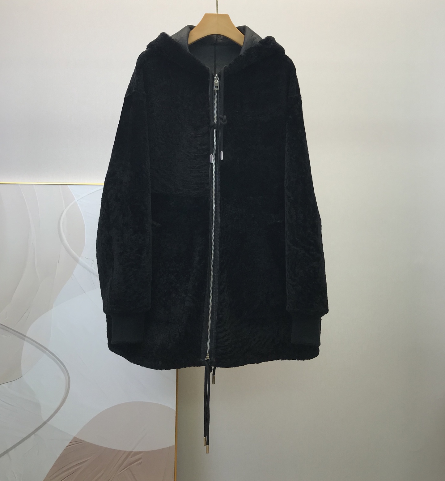 NO:932958,Clearance price, DI*R new autumn and winter double-sided fur one-piece hooded jacket, made of Italian sheepskin, custom molded zipper, double-sided wear and drawstring design, neat style, high-end texture, ready stock!  Size 36/2 38/4 40/1 42/1, special price, no return, no exchange, no free shipping, jackets & coats, sheepskin, hats,19860909清库价,DI*R 秋冬新款双面穿皮毛一体连帽外套,意大利羊皮材质,定制开模拉链,双面实穿及抽绳设计,版型利落,高级质感,现货！码数36/2 38/4 40/1 42/1,特价 不退不换不包邮,jackets & coats,sheepskin,hats,,Women's clothing