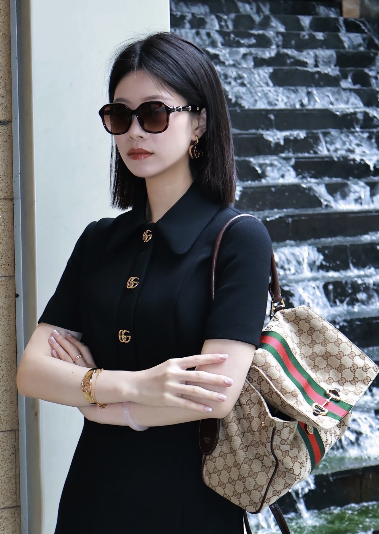 NO:932904,Welfare GUCC* 2026 spring and summer new double G gold button dress, imported acetate fabric, custom molded buttons, slim fit and cut, pattern matching details, waist slimming, high quality, ready stock!  Code number 36 38 40 42, special price, no return, no exchange, no free shipping, gucci, skirts,19860909福利 GUCC* 2026春夏新款双G金扣连衣裙,进口醋酸面料,定制开模纽扣,修身立裁,对版细节,版型收腰显瘦,高品质,现货！码数36 38 40 42,特价 不退不换不包邮,gucci,skirts,,Women's clothing