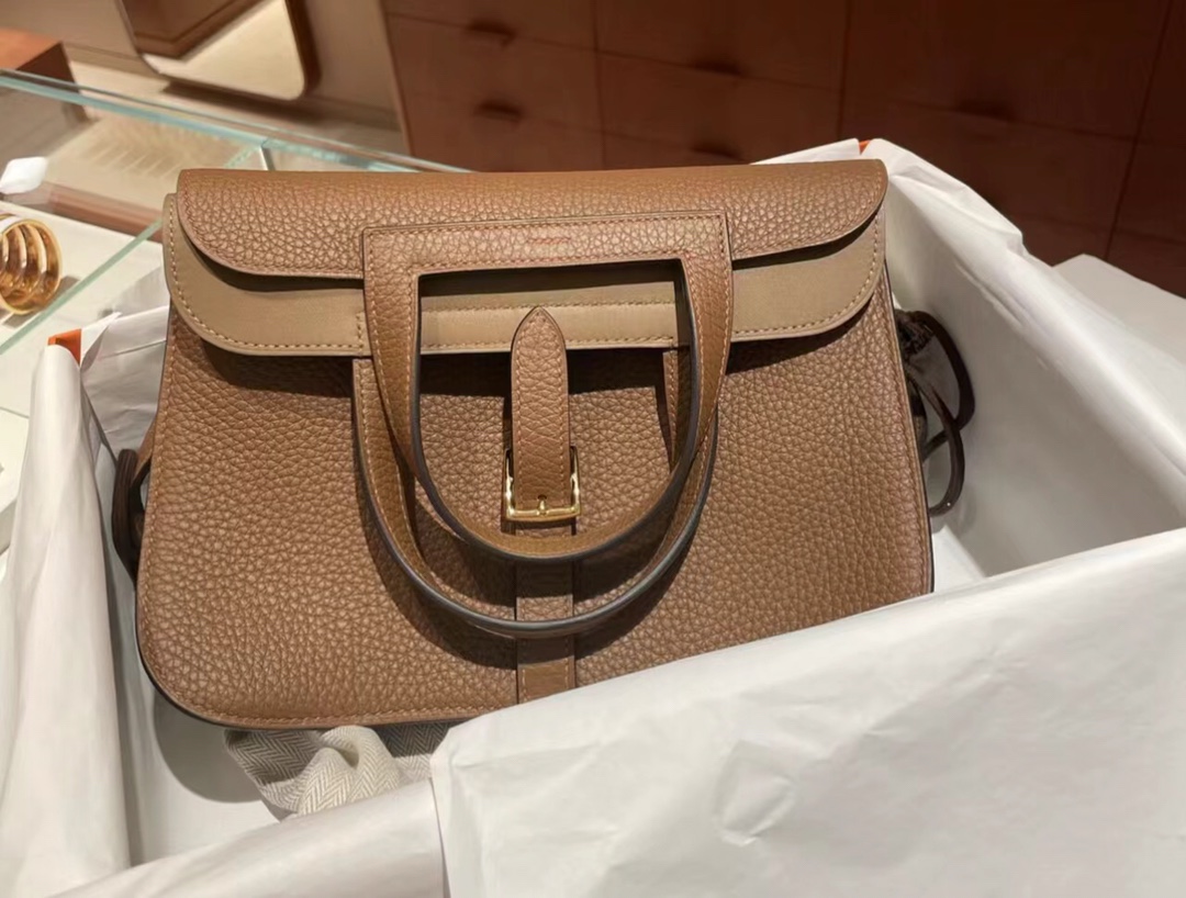 Hermès Chestnut color combined with biscuit color