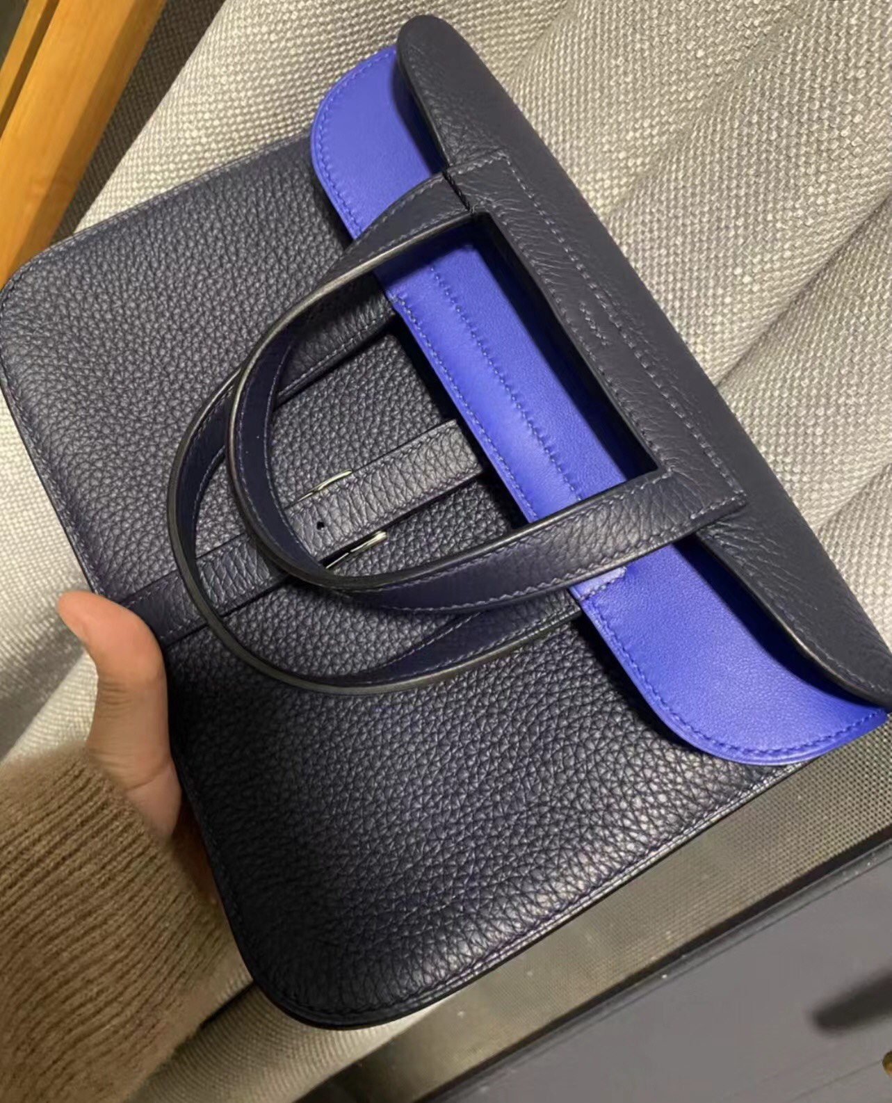 Hermès 2Z midnight blue with 7T electric blue inside