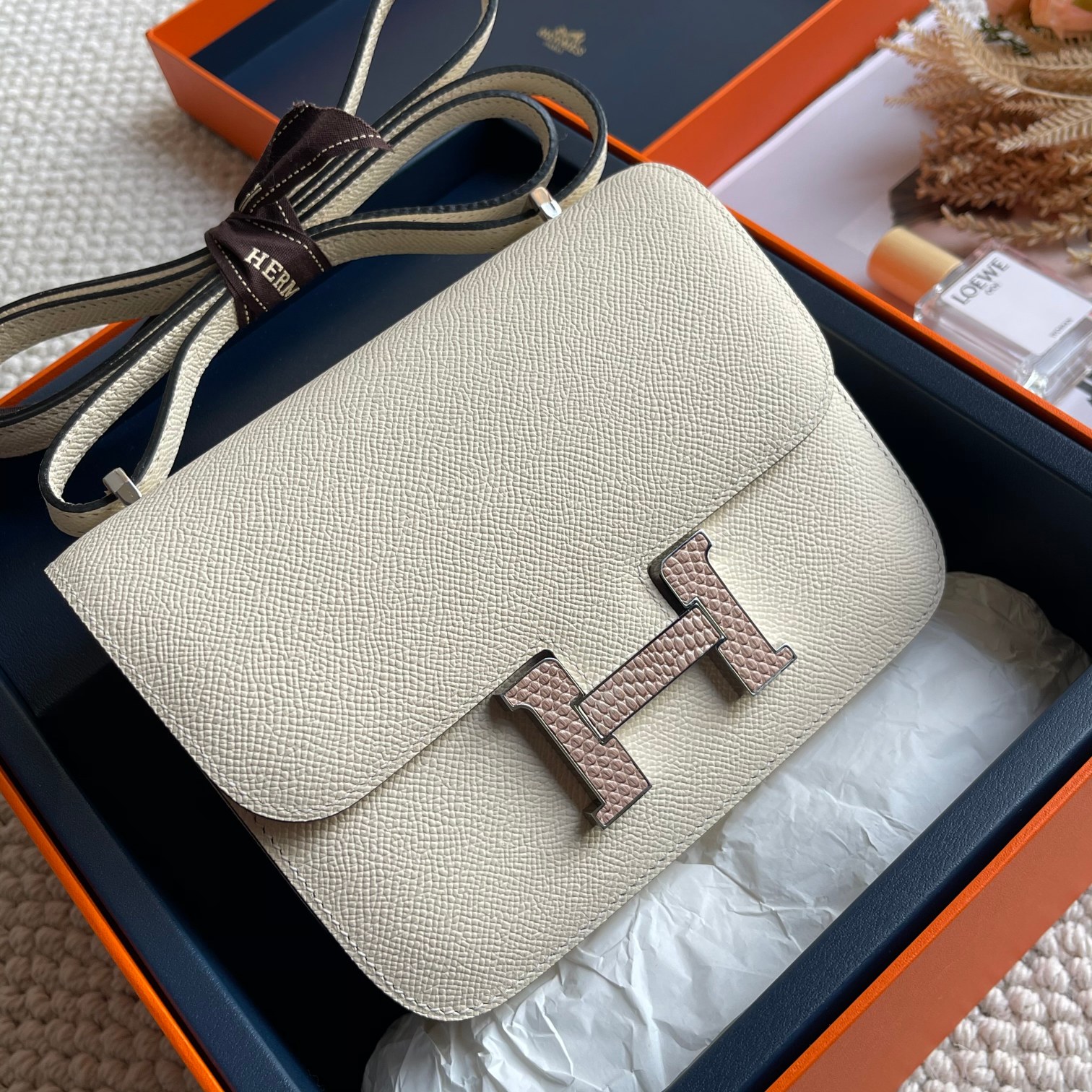 Hermès Rare Edition Counter First Look at Pictures to Identify Products