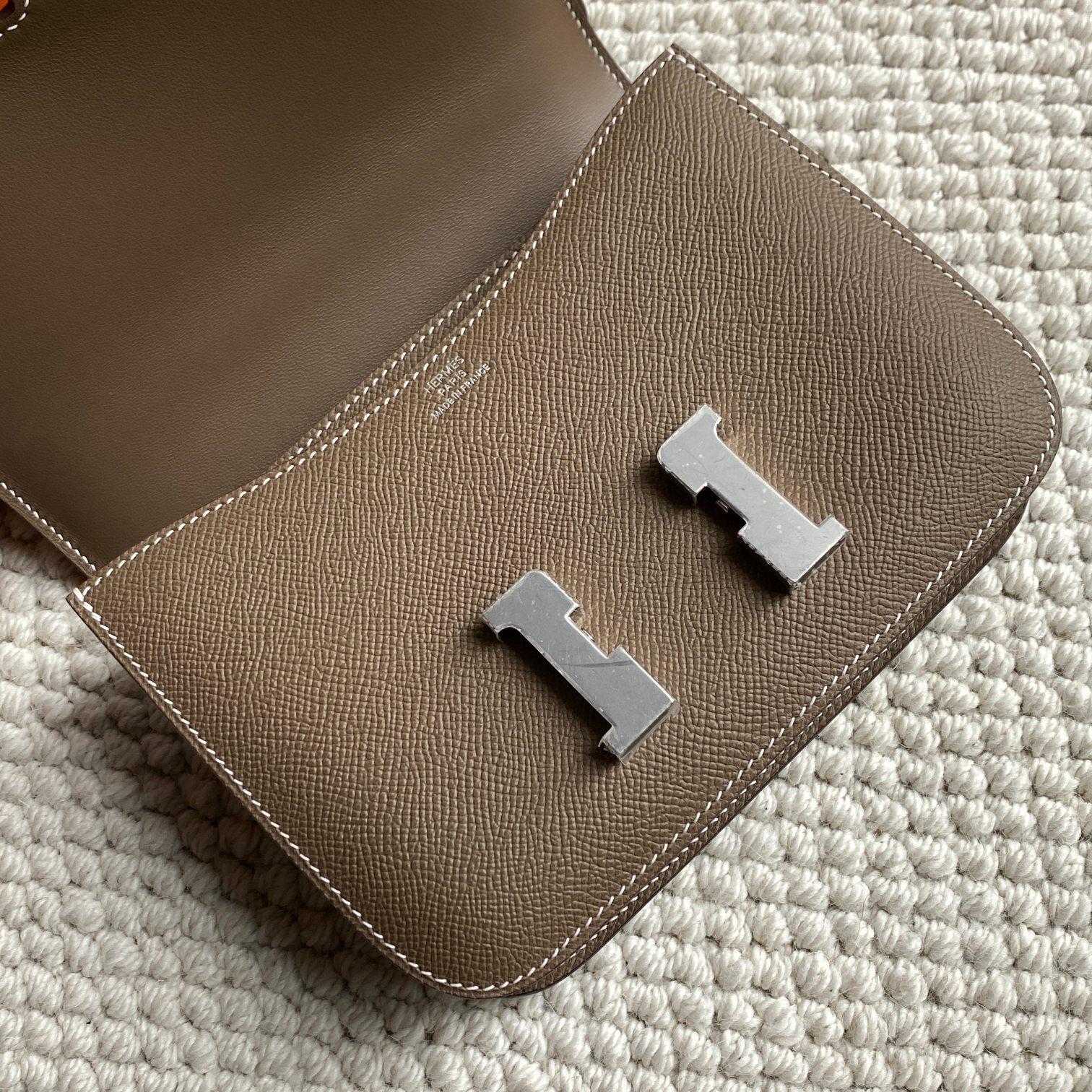 Hermès Original price of 4,000, cash back price2100Constance 18 new model CK18 elephant gray Constance with mirror, fully handmade, original Epso