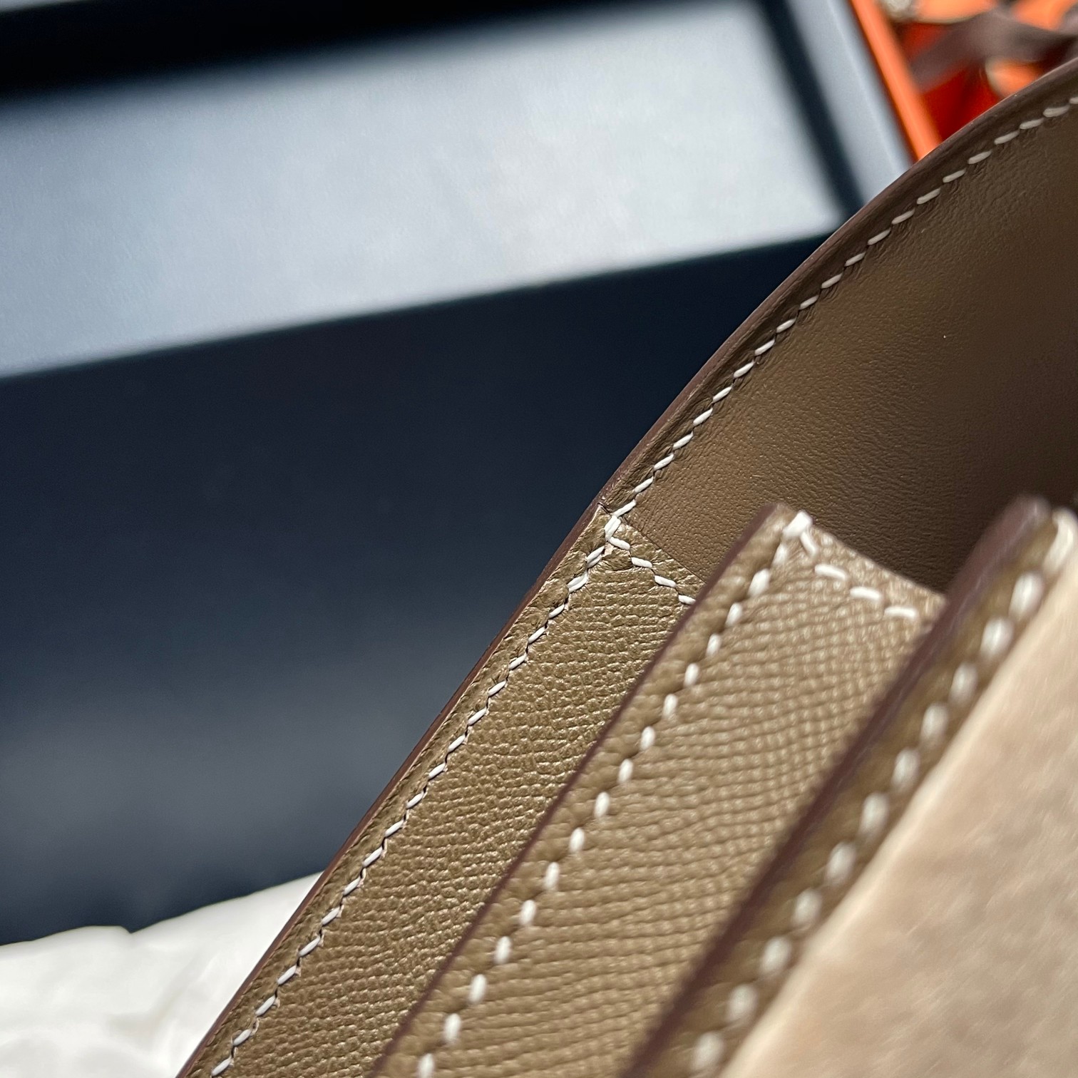 Hermès All handmade stitching details~