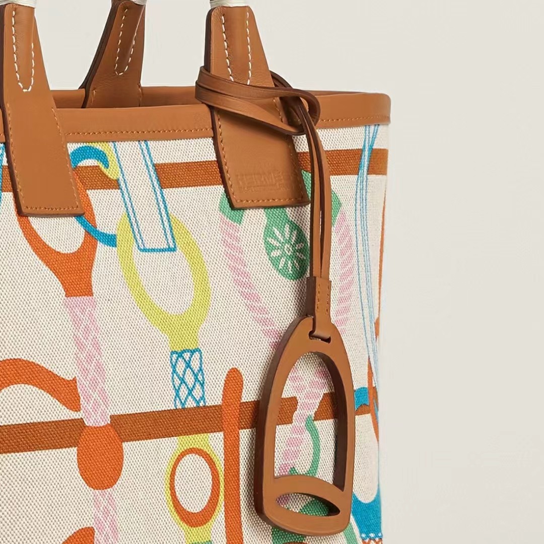 Hermès Official website picture