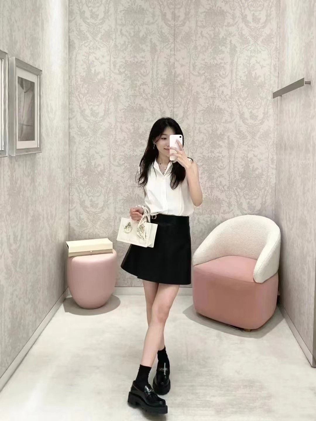 Dior Mini white upper body figure