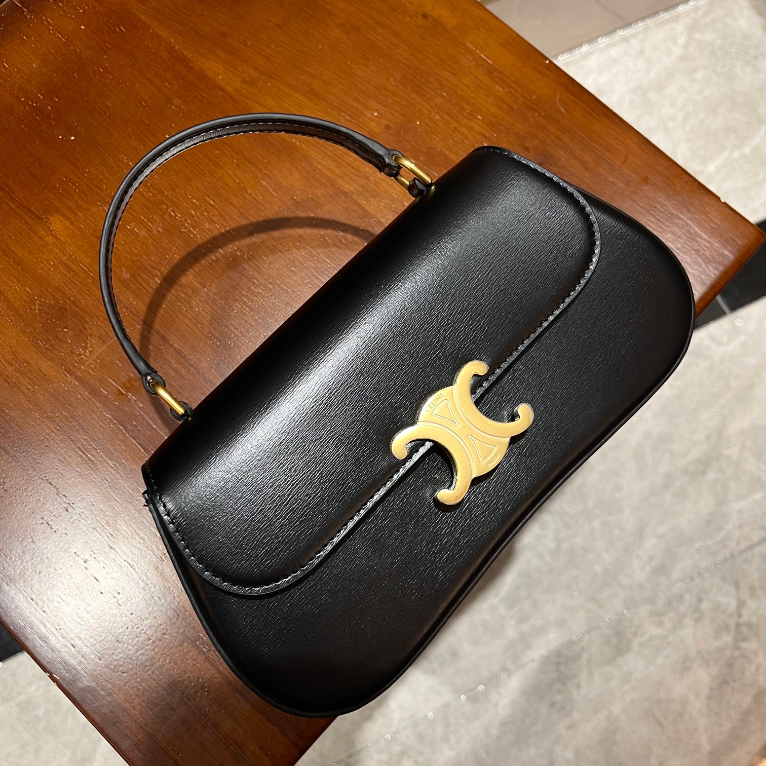 Celine 25 new products online TEEN LOLAs popular recommendations