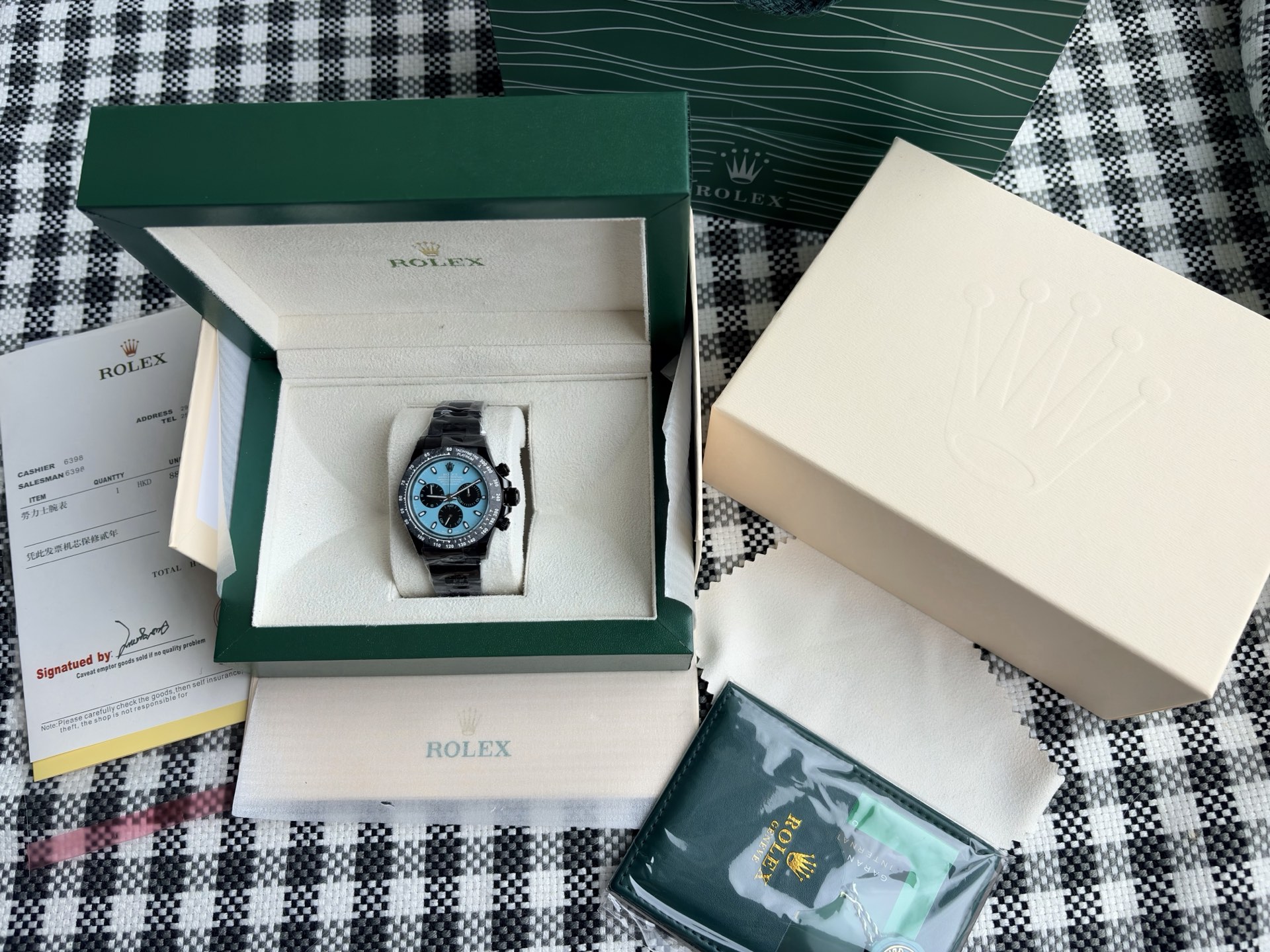 NO:944646,PPM Daytona hidden version, movement, carbon fiber ring, customized version faceplate.,19860909PPM 迪通拿隐藏版,机芯,碳纤维圈口,定制版本面版.,,Watch