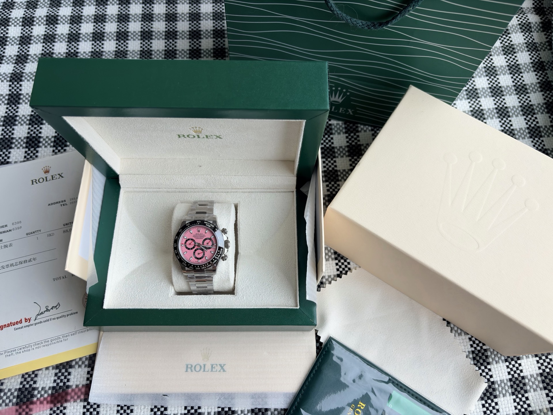 NO:944636,PPM Daytona hidden version, movement, customized version faceplate.,19860909PPM 迪通拿隐藏版,机芯,定制版本面版.,,Watch