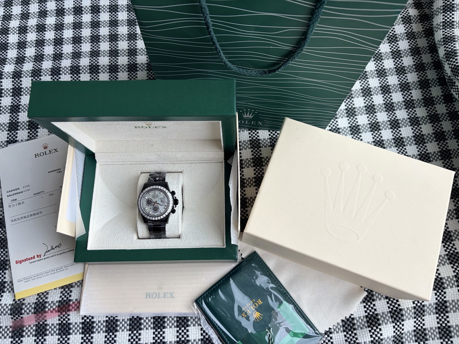 NO:944565,PPM Daytona Hidden Edition, movement, literal thick cut original shell, substitute plate, bezel moissanite,19860909PPM 迪通拿隐藏版,机芯,字面厚切原贝壳云贝,代用盘,圈口莫桑钻,,Watch