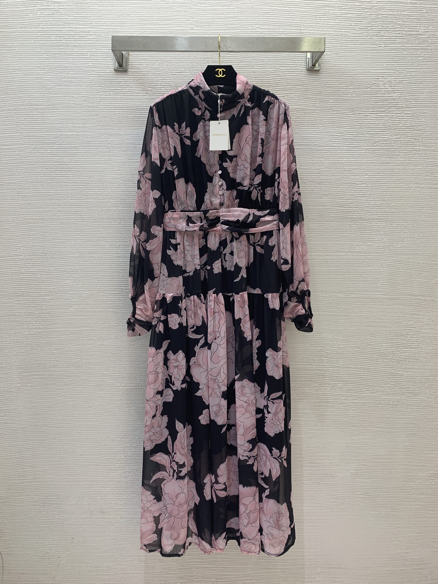 NO:327596,Model number G25032972 ZIMMERMA*N Australia brand high-end custom chiffon flowing fabric, flower-printed half-body buckle placket spliced ​​skirt with hem waist, slim long sleeve stand-necked collar dress!  1.2.3.4/SMLXL (2 size shoulder width 40, bust 80, sleeve length 62, waist 70, skirt length 133) hair, skirt 1, skirt 1, skirt length 1, skirt 1,, skirt 1,, skirt wang19860909款号G25032972 ZIMMERMA*N兹默曼澳洲品牌高端定制雪纺纱飘逸面料、满身花朵印花半身系扣门襟拼接大裙摆收腰显瘦长袖立领连衣裙！1.2.3.4/SMLXL（2码肩宽40,胸围80,袖长62,腰围70,裙长133）发,,skirts,alexander wang,Women's clothing