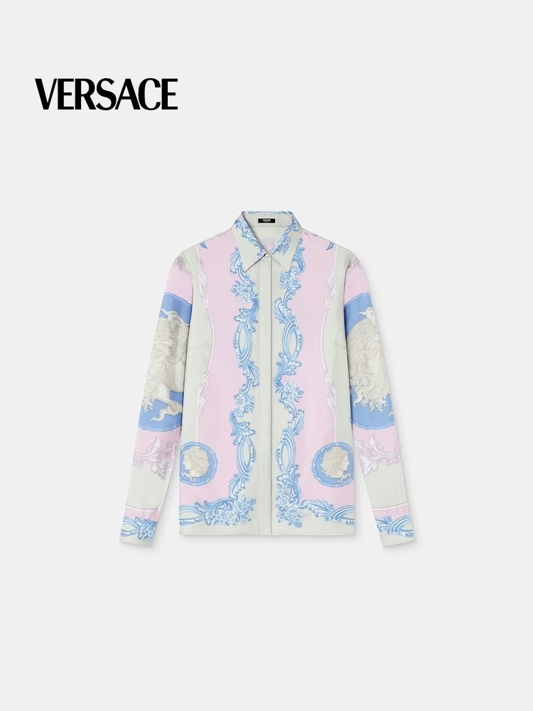 NO:607690,Model No. D25032916 VERSAC* new style retro pattern printed casual loose lapel long-sleeved shirt!  (M size shoulder width 37, chest 100, sleeve length 61, dress length 69) Hair,,versace,alexander wang19860909款号D25032916 VERSAC*新款 复古花纹印花休闲宽松翻领长袖衬衣！（M码肩宽37,胸围100,袖长61,衣长69）发,,versace,alexander wang,Women's clothing