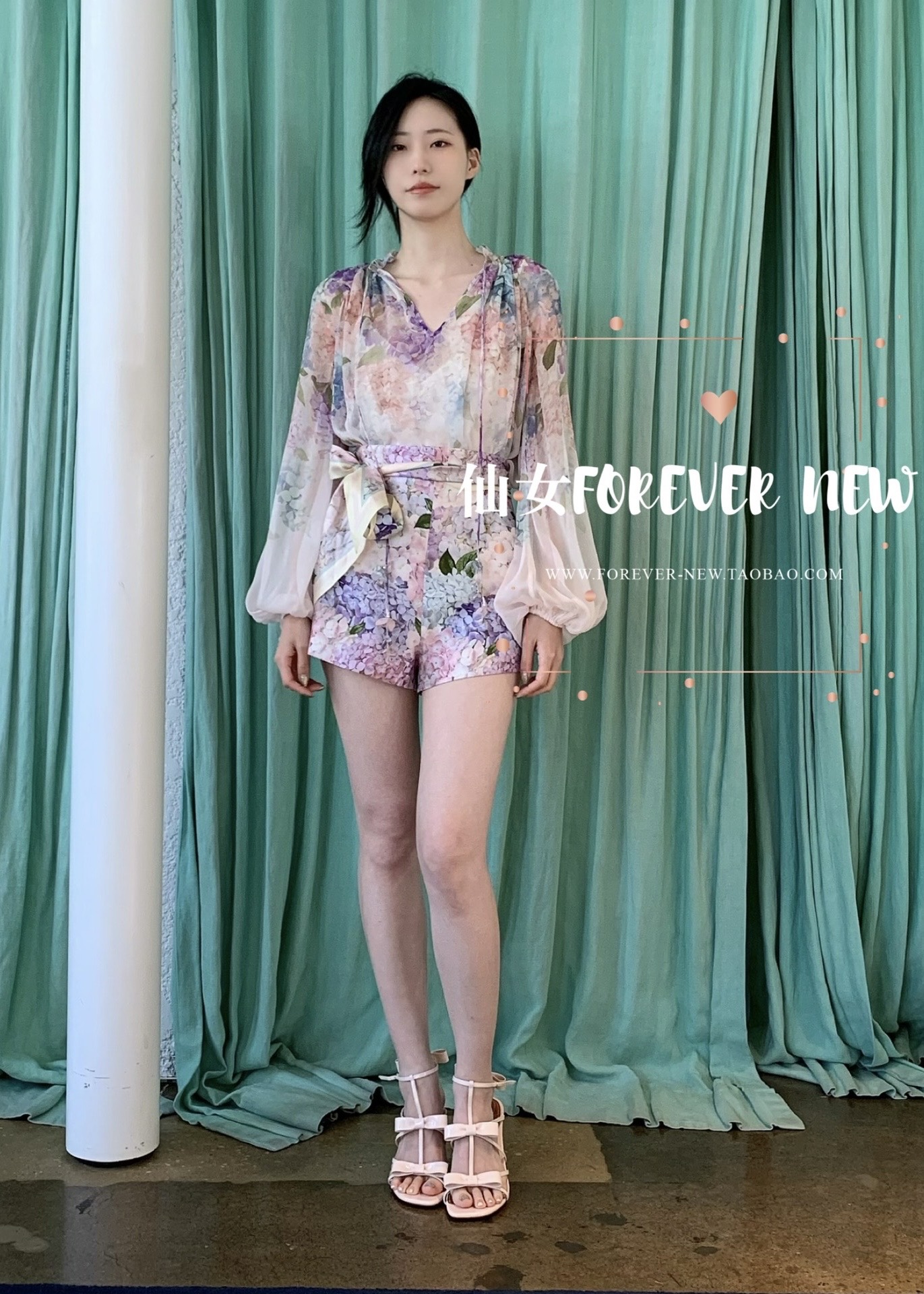 NO:326852,Model number G25041764 ZIMMERMA*N ZIMMERMA Australia brand High-end customized purple flower print temperament three-piece set!  Buttoned placket stand collar lantern sleeve loose long sleeve shirt top High waist pleated wide-leg shorts with scarf belt!  1.2.3.4/SMLXL (2 size lining bust 76, 36 length without shoulder straps, bust 126, rotator sleeve 68, 70 length, waist 742, trousers length 43), shorts, alexander wang19860909款号G25041764 ZIMMERMA*N兹默曼澳洲品牌 高端定制紫色系花朵印花气质三件套装！系扣门襟立领灯笼袖宽松长袖衬衣上衣 高腰压褶阔腿短裤配丝巾腰带！1.2.3.4/SMLXL（2码内衬胸围76,衣长36不含肩带,胸围126,连肩袖68,衣长70,腰围742,裤长43）,,shorts,alexander wang,Women's clothing