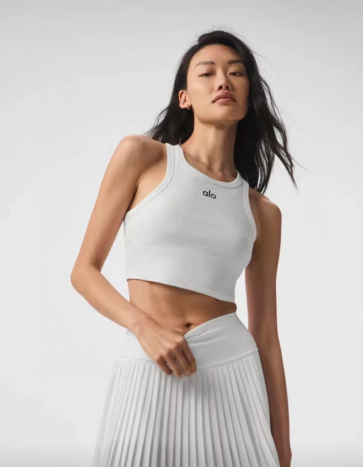 NO:333140,Model number D25061248 Aloyoga new style, three-dimensional silicone logo on the chest, fashionable and sexy navel-exposed vest top!  Gray/white/black, one size (bust 66, 36 length) hair, alexander wang19860909款号D25061248 Aloyoga新款 胸前立体硅胶logo徽标时尚性感露肚脐小背心上衣！灰/白/黑,均码（胸围66,衣长36）发,,alexander wang,Women's clothing