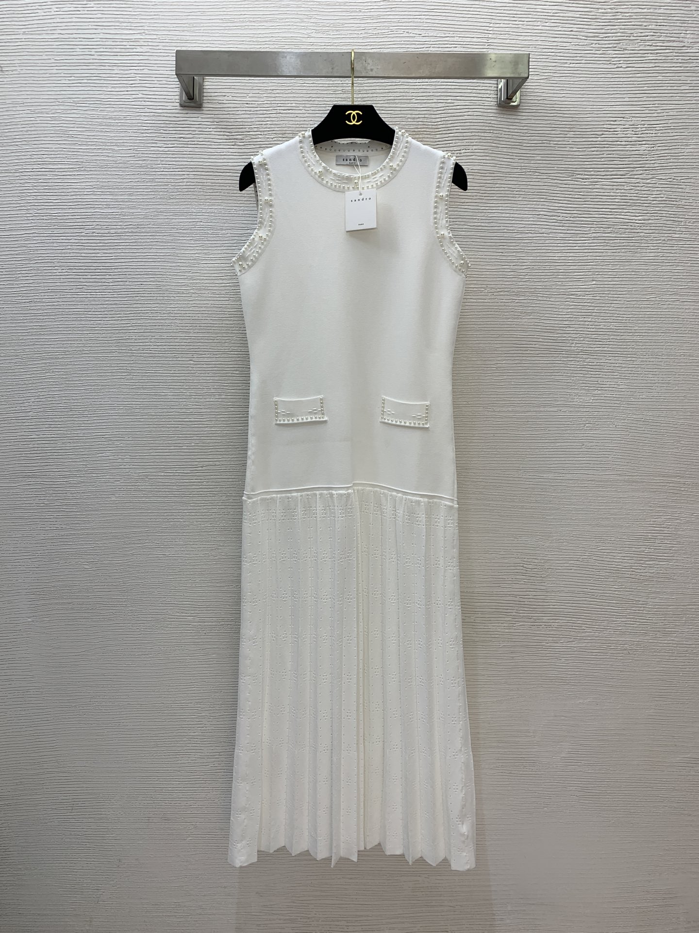 Sandro Knit Sleeveless Dress with Beaded Detail - Elegant & Slim Fit 4 i1747305668466 1545 0 0