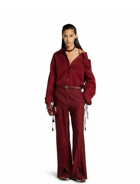 NO:409867,Model number G25051984 GUCC* new model official website, the same fashionable and elegant two-piece set!  Lace decorative logo letter embroidered lapel strap long sleeve shirt zipper placket slit straight trousers with belt!  (M size shoulder width 48, bust 108/114, sleeve length 57, front garment length 65/72; waist 68, hip 94, pants length 108) hair, gucci, alexander wang19860909款号G25051984 GUCC*新款官网同款时尚气质两件套装！花边装饰logo字母刺绣翻领绑带长袖衬衣拉链门襟开叉直筒长裤配腰带！（M码肩宽48,胸围108/114,袖长57,前衣长65/72；腰围68,臀围94,裤长108）发,,gucci,alexander wang,Women's clothing