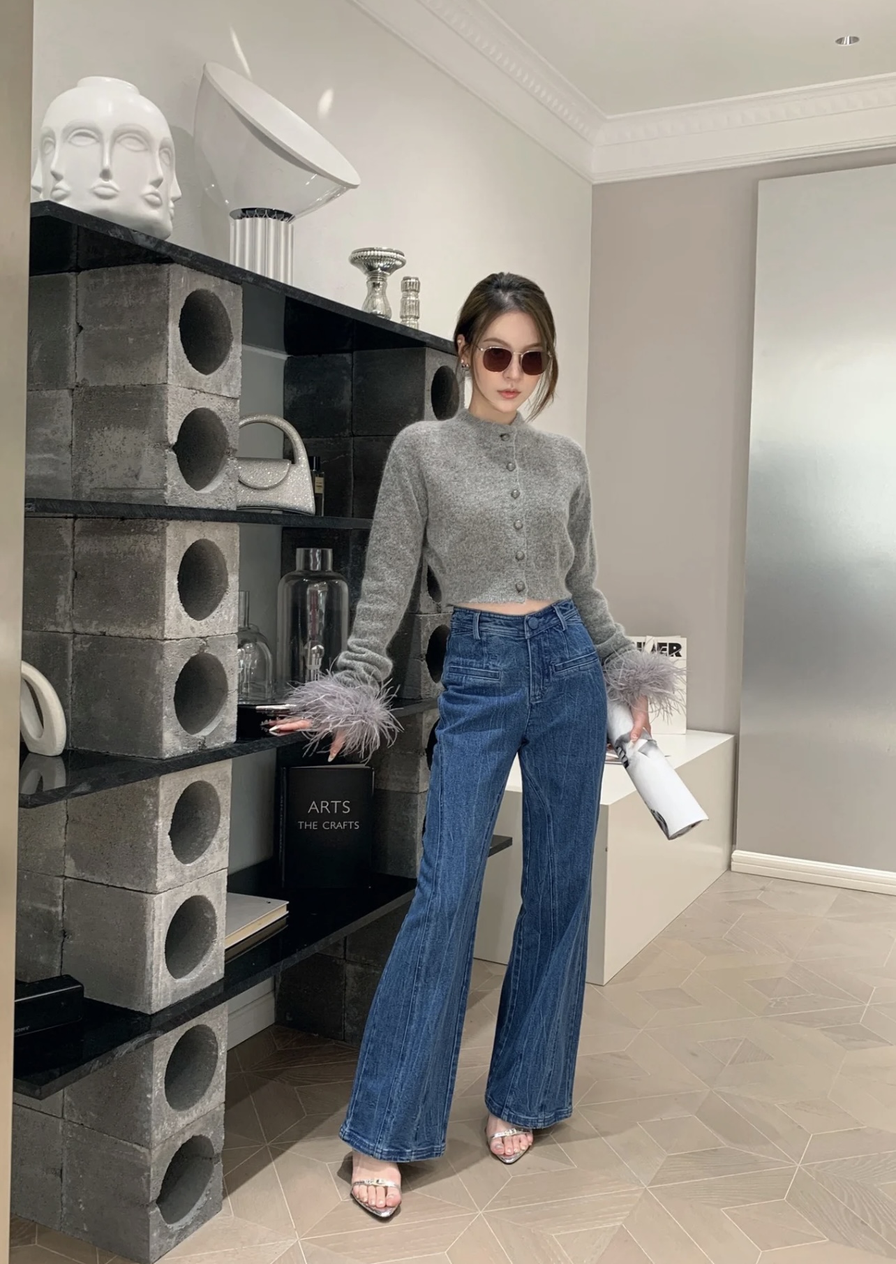 NO:417466,Model number G25052658 Lefam*e Lafeimu new style, fairy sister star Liu Yifei same style, super large bow design, slim straight jeans!  (M size waist 70, trousers length 104/fabric high elasticity) This collarless tag, jeans, alexander wang19860909款号G25052658 Lefam*e拉飞姆新款 神仙姐姐明星刘亦菲同款 超大蝴蝶结设计修身显瘦直筒牛仔裤！（M码腰围70,裤长104/面料高弹）发 此款无领标吊牌,,jeans,alexander wang,Women's clothing