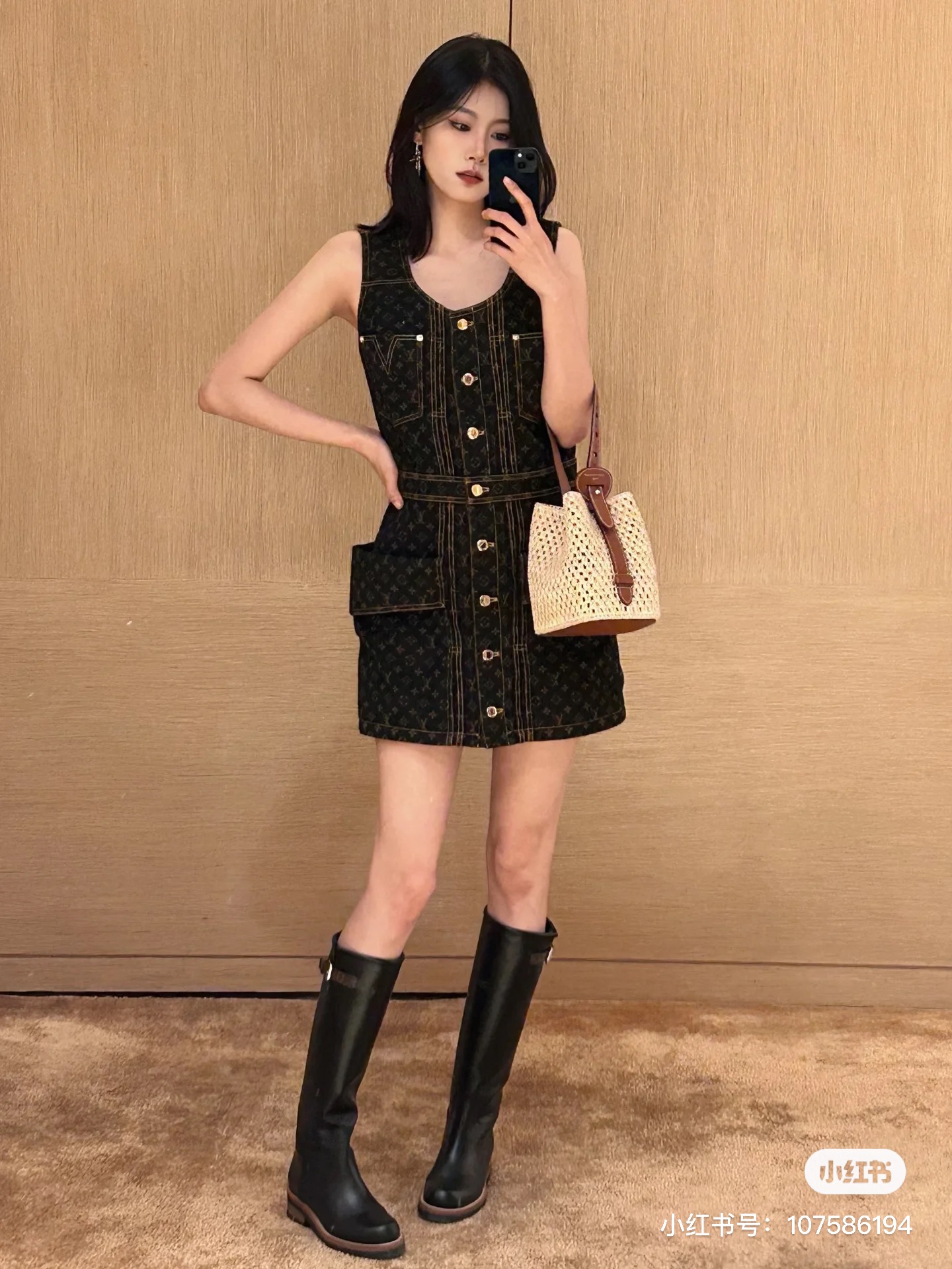 NO:418669,Model number D25052754 LOUIS*Doujia LV new style single-breasted button round neck double pocket slim fit and sleeveless vest denim dress!  (M size bust 86, waist 78, skirt length 74) hair, louis vuitton, louis vuitton, louis vuitton, louis vuitton, louis vuitton, skirts, alexander wang19860909款号D25052754 LOUIS*驴家LV新款 单排扣系扣圆领双口袋修身显瘦无袖背心牛仔连衣裙！（M码胸围86,腰围78,裙长74）发,,louis vuitton,louis vuitton,louis vuitton,louis vuitton,skirts,alexander wang,Women's clothing