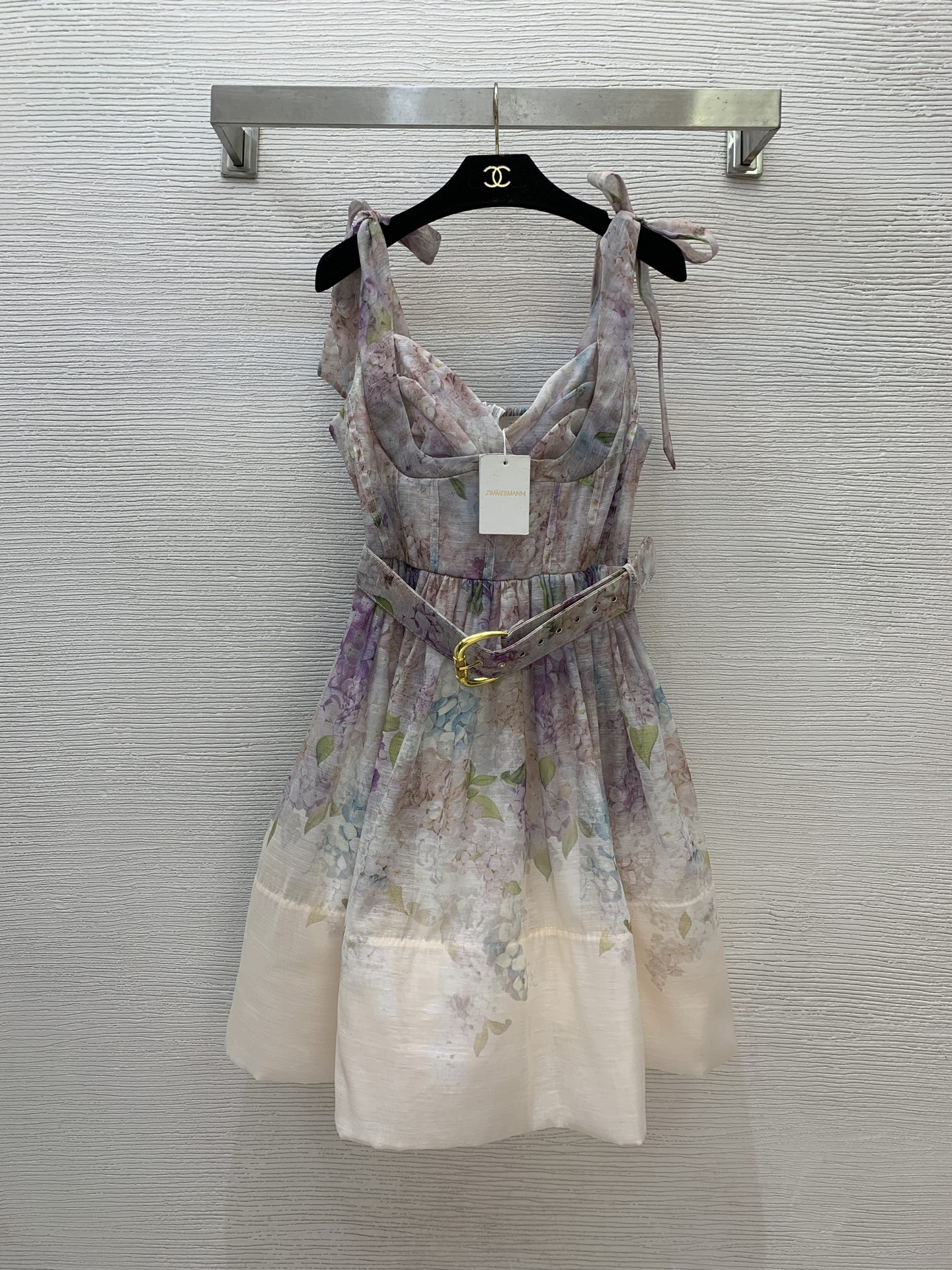 NO:424109,Model number G25053048 ZIMMERMA*N high-end customization of Australian brand, strapless bra cup-style design, puffy shoulder straps, bows, waist-hugging and slimming suspender dress with belt!  1.2.3.4/SMLXL, short short 3 size bust 88, waist 74, skirt length 79 without shoulder straps Long 2 size bust 84, waist 70, skirt length 111 without shoulder straps, skirt length , skirt , alexander wang19860909款号G25053048 ZIMMERMA*N兹默曼澳洲品牌高端定制 抹胸罩杯式设计蓬蓬大摆肩部绑带蝴蝶结收腰显瘦吊带连衣裙配腰带！1.2.3.4/SMLXL,短款 短款3码胸围88,腰围74,裙长79不含肩带 长款2码胸围84,腰围70,裙长111不含肩带,,skirts,alexander wang,Women's clothing