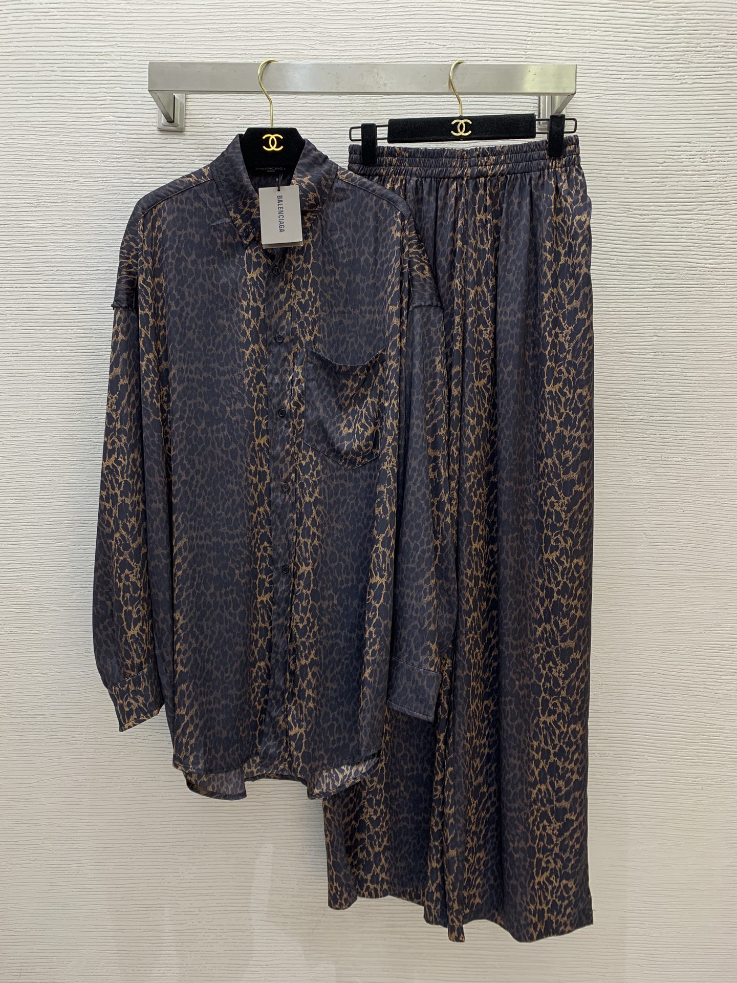 Balenciaga Printed Wide Leg Lounge Pants - Leopard & Crocodile Print 7 i1749447505859 9990 0 3