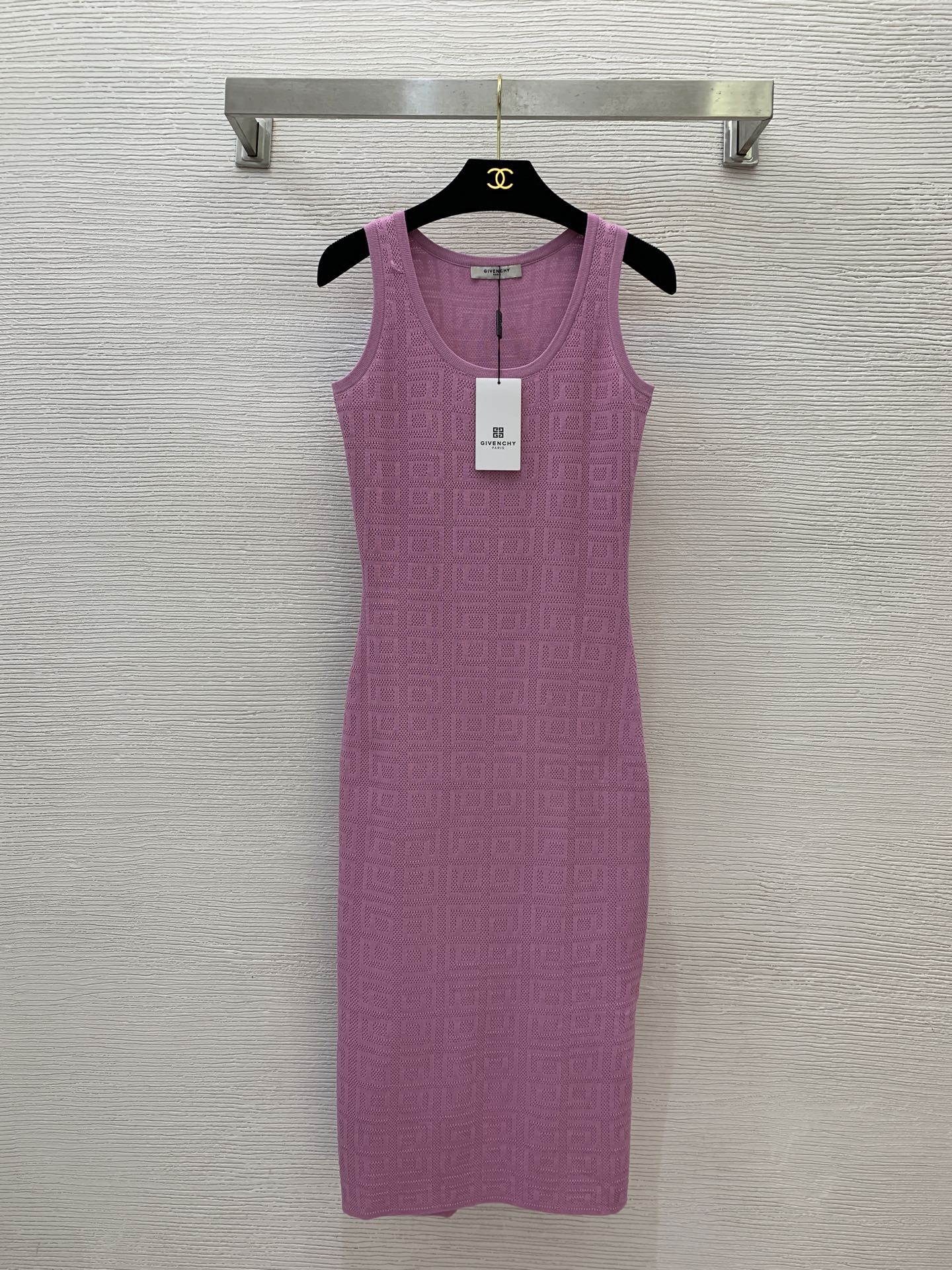 NO:427390,Model number D25060428 Givench* new style, elegant and famous style, slim and slit, fashionable and sexy hip-covered sleeveless vest skirt, knitted dress!  One size (bust 76~90, skirt length 110/recommended to be worn within 110 catties), given, skirts, alexander wang19860909款号D25060428 Givench*新款 气质名媛风修身显瘦后开叉时尚性感包臀无袖背心裙针织连衣裙！均码（胸围76～90,裙长110/建议110斤内可穿）,,givenchy,skirts,alexander wang,Women's clothing