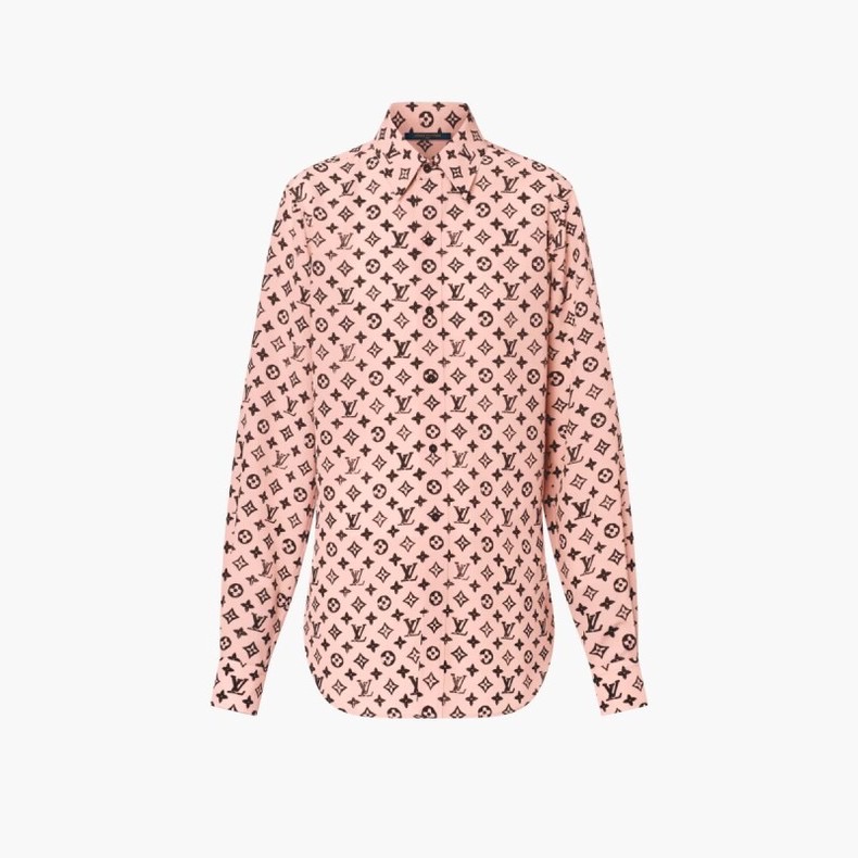 NO:431002,Model number D25061840 LOUIS*Donkey New Style Fashionable and Age-reducing Classic Presbyterian Logo Printed Buttoned Lapel Loose Long Sleeve Shirt!  (M size shoulder width 43, front bust 102/110, sleeve length 59, clothing length 69) hair m,,louis vuitton,louis vuitton,louis vuitton,alexander wang19860909款号D25061840 LOUIS*驴家新款 时尚减龄经典老花logo印花系扣翻领宽松长袖衬衣！（M码肩宽43,前胸围102/110,袖长59,衣长69）发m,,louis vuitton,louis vuitton,louis vuitton,alexander wang,Women's clothing