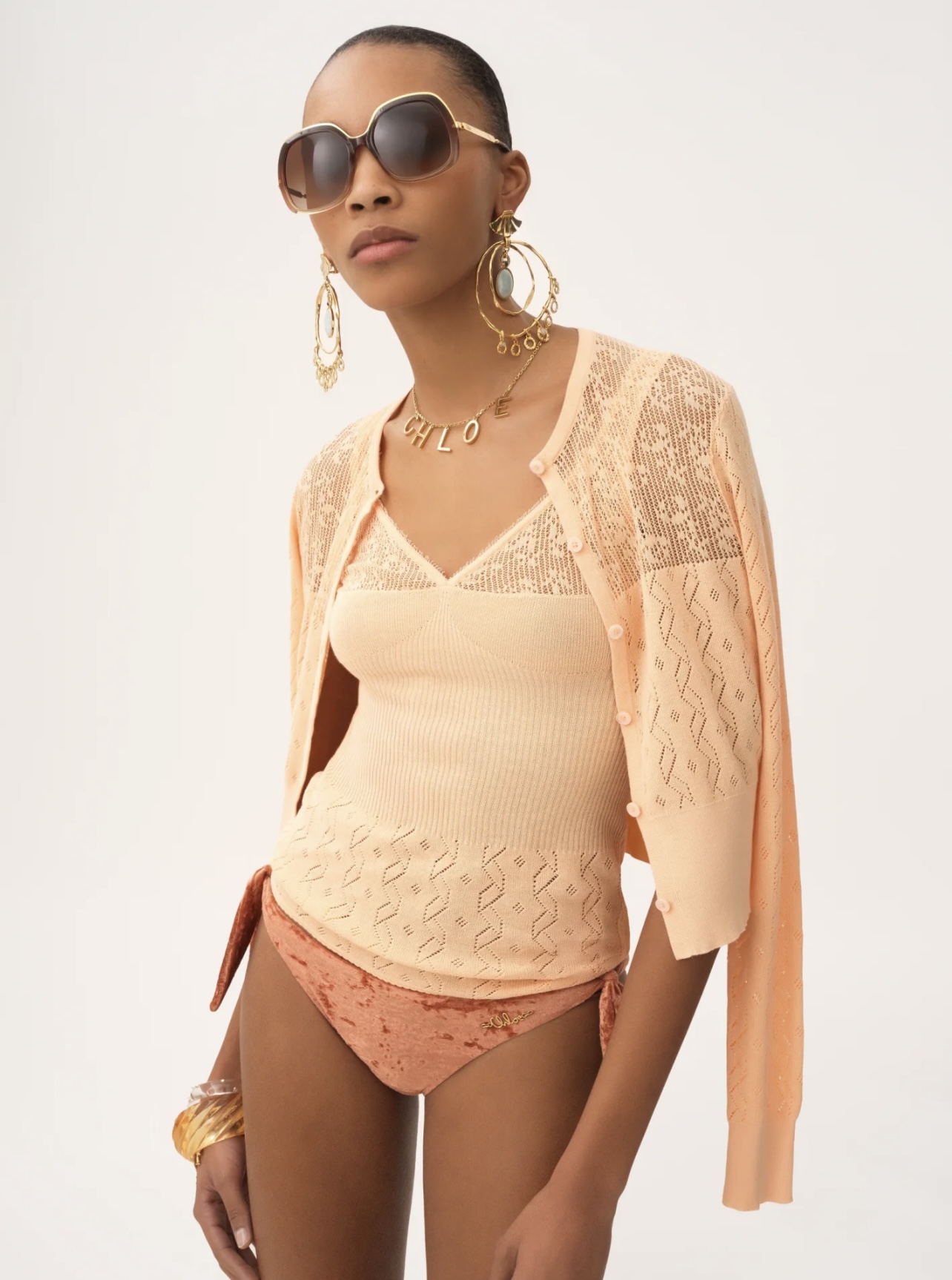 NO:434690,Model number G25062438 Chioé New high-end customized fashionable sexy perspective splicing slim fit and slim V-neck knitted suspender top!  (M size bust 54~90 high elasticity, total length 62/fabric elasticity large size is for reference only) suspender shirt, alexander wang19860909款号G25062438 Chioé 新款上新高端定制时尚性感透视拼接修身显瘦V领针织吊带上衣！（M码胸围54～90高弹力,总长62/面料弹力大尺寸仅供参考）吊带衫,,alexander wang,Women's clothing