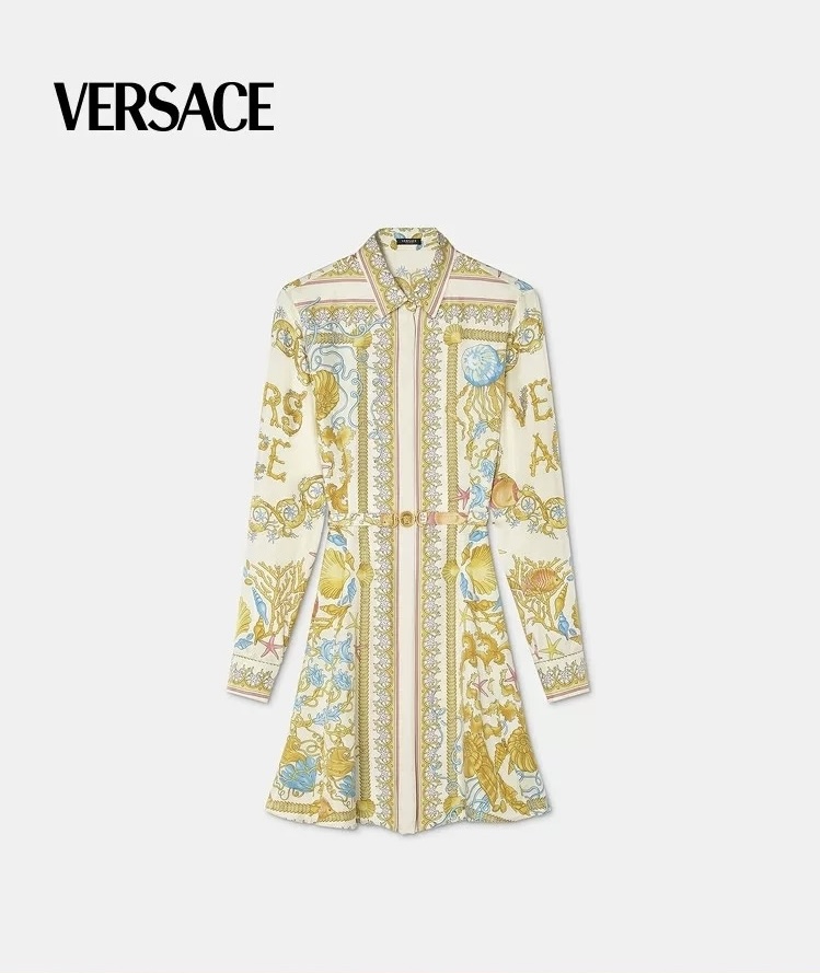 NO:441215,Model number D25071039 Versac* new classic Medusa avatar gold buckle starfish conch shell print fashionable versatile buckle lapel long-sleeved dress with belt!  (M size shoulder width 38, bust 100, sleeve length 61, skirt length 90, versace, skirt, alexander wang19860909款号D25071039 Versac*新款 经典美杜莎头像金扣海星海螺贝壳印花时尚百搭系扣翻领长袖连衣裙配腰带！ （M码肩宽38,胸围100,袖长61,裙长90,,versace,skirts,alexander wang,Women's clothing