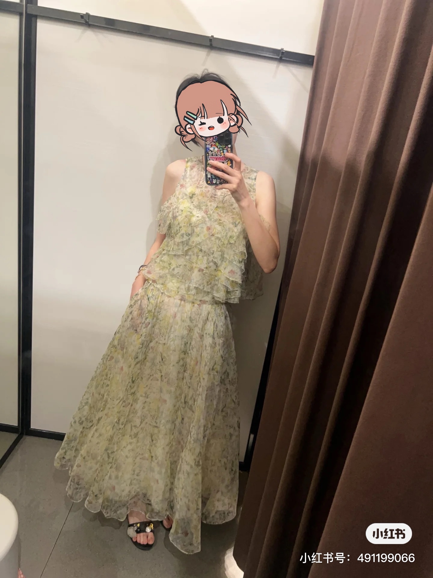 NO:442004,Model number G25071134 MiuMi* Miu Family New High-end Custom Pastoral Style Small Floral Fashion Two-piece Set!  Heavy industry press-pleated layered ruffle spliced ​​sleeveless vest top solid color mulberry silk suspender inner top shirt puffy big skirt long skirt!  (L size bust 94, 50 length; inner bust 88-92, length 32 does not include shoulder straps; skirt waist 70-78 back elastic, skirt length 89), miumiu, skirt, skirt length 89), miumiu, skirt, skirt19860909款号G25071134 MiuMi*缪家新款高端定制田园风小碎花时尚两件套装！重工压褶层层荷叶边拼接无袖背心上衣纯色桑蚕丝吊带内搭打底衫蓬蓬大裙摆长款半身裙！ （L码胸围94,衣长50；内搭胸围88～92,长度32不含肩带；裙腰围70～78后松紧,裙长89）,,miumiu,skirts,alexander wang,Women's clothing