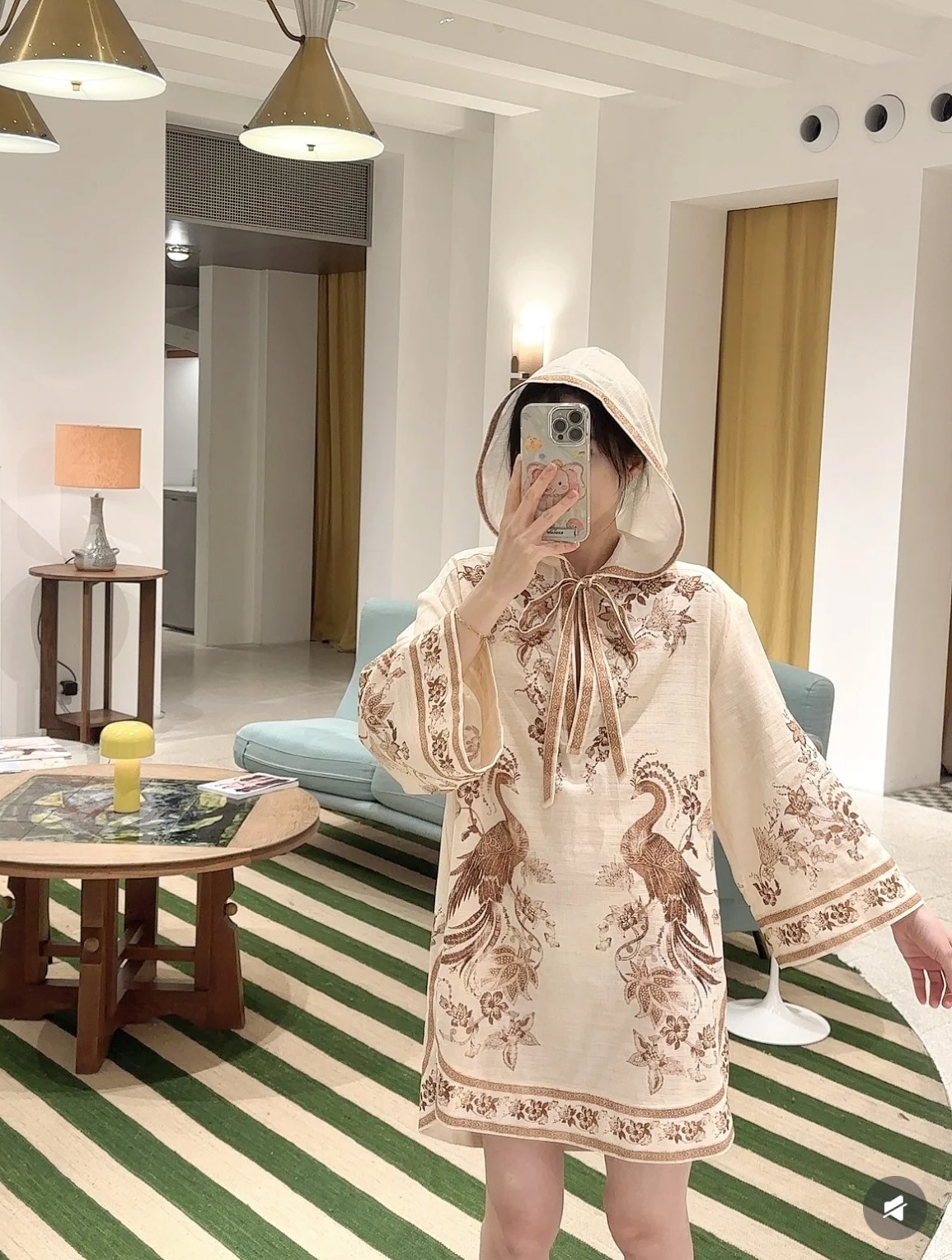 NO:449808,Model number G25071834 ZIMMERMAN*Zimmerman Australian brand High-end custom cotton-linen blend fabric, flower branch phoenix pattern printed large-size fashionable and versatile long-sleeved hooded dress with free waist chain!  1.2.3.4/SMLXL (2 size shoulder width 50, bust 114, sleeve length 46, skirt length 90/93) hair, skirt, hats, alexander wang19860909款号G25071834 ZIMMERMAN*兹默曼澳洲品牌 高端定制棉麻混纺面料、花枝凤凰图案印花大版型时尚百搭长袖连帽连衣裙赠送腰链！1.2.3.4/SMLXL（2码肩宽50,胸围114,袖长46,裙长90/93）发,,skirts,hats,alexander wang,Women's clothing