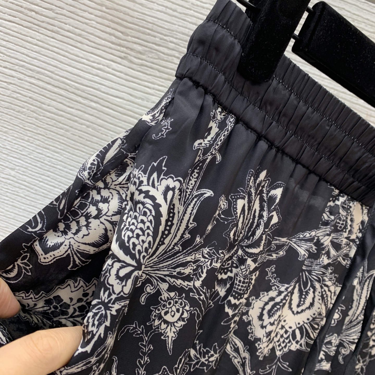 Zimmermann Silk Blend Two-Piece Set: Vintage Print Blouse & Wide-Leg Pants 9 i1753200562269 9053 0 8