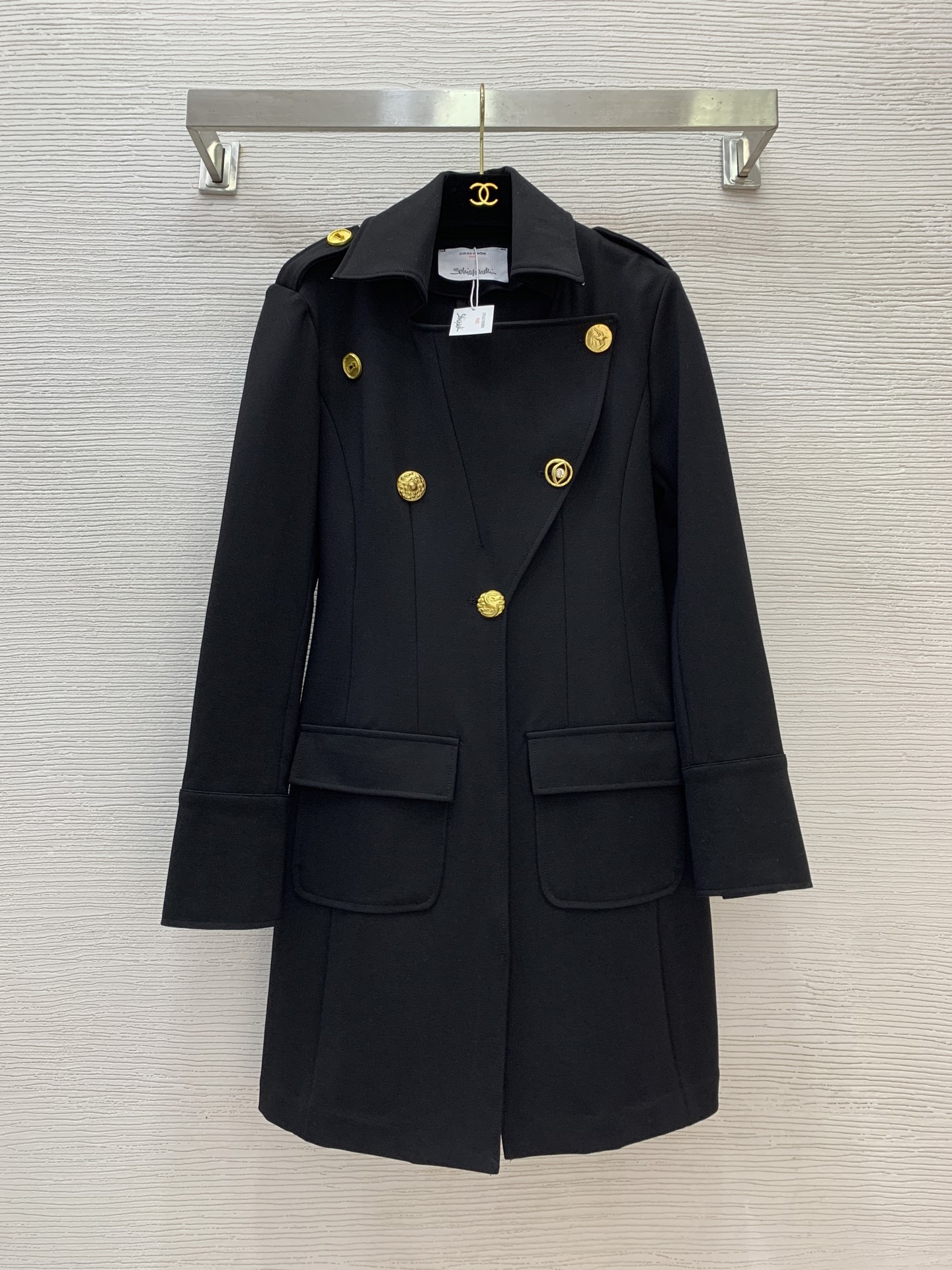 NO:503351,Model number G25081554 Schiapare*li new style, fashionable and handsome Roman cotton fabric, various buttons for slim fit and long-sleeved coat coat!  Black, (M size shoulder width 39, bust 92, sleeve length 59, clothing length 86), Jackets & coats, alexander wang19860909款号G25081554 Schiapare*li夏帕瑞利新款 时尚帅气罗马棉面料、多种纽扣装饰修身显瘦翻领长袖大衣外套！黑色,（M码肩宽39,胸围92,袖长59,衣长86）,,jackets & coats,alexander wang,Women's clothing