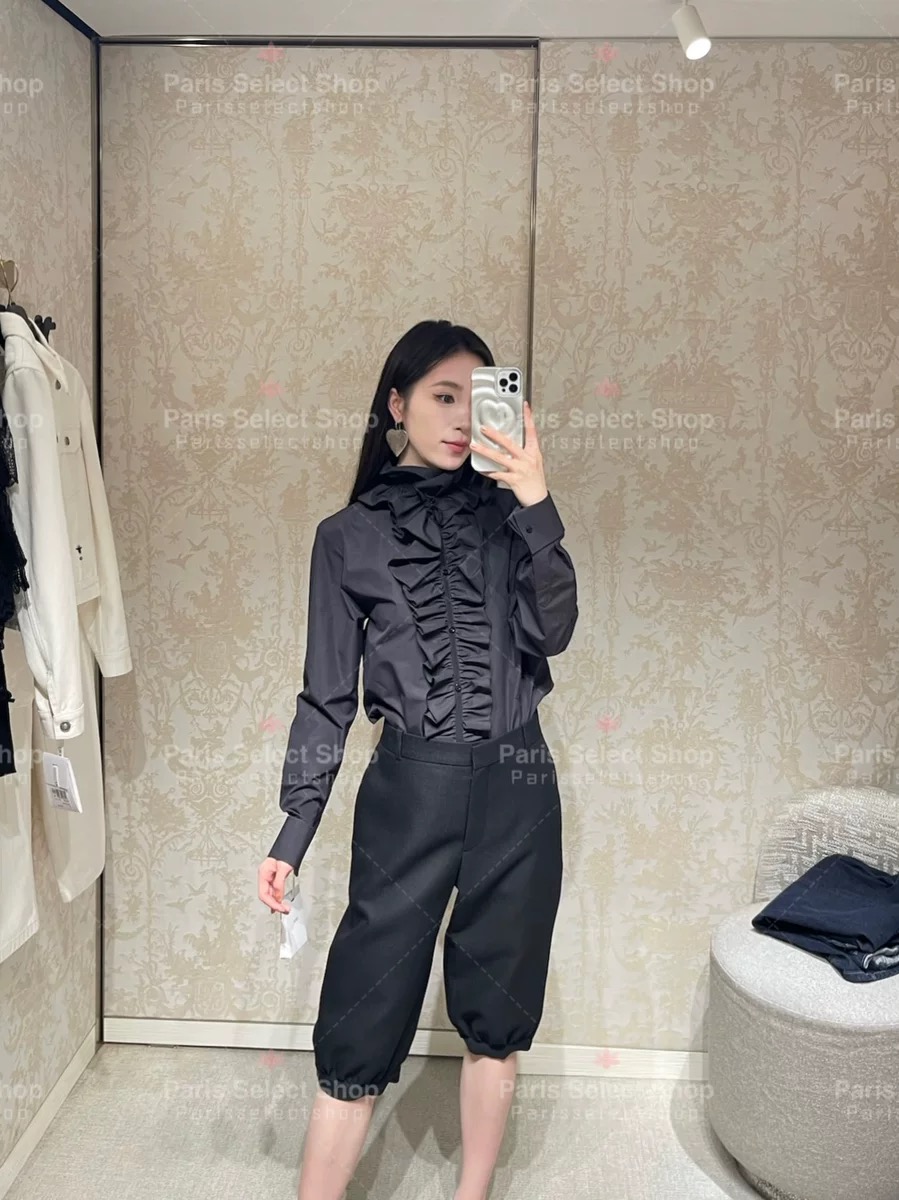 NO:460742,Model number D25081543 Dio* newest style, removable lace collar decorative CD bee embroidery logo, fashionable and elegant stand collar long sleeve cotton shirt!  Black, white, (M size shoulder width 40, bust 104, sleeve length 58, clothing length 69) hair, dior, alexander wang19860909款号D25081543 Dio*新款 可拆卸花边领装饰CD小蜜蜂刺绣标志时尚气质立领长袖棉衬衣！黑色,白色,（M码肩宽40,胸围104,袖长58,衣长69）发,,dior,alexander wang,Women's clothing