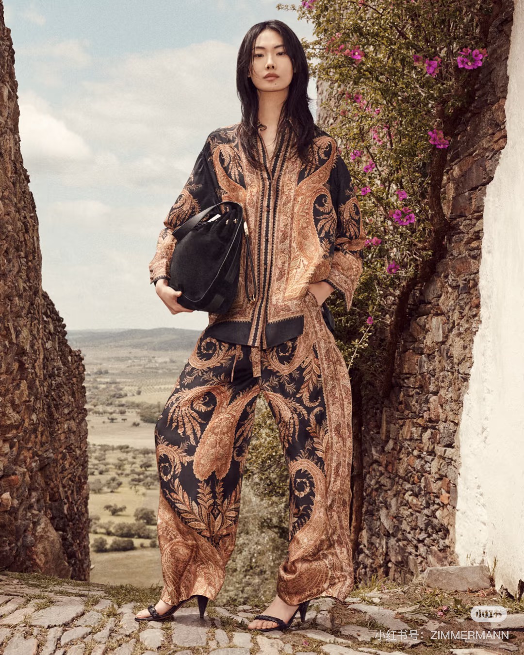 NO:474273,Model number D25082682 ZIMMERMA*N ZIMMERMA Australia brand high-end customized cotton and linen breathable fabric, fashionable retro printing two-piece set!  Loose and versatile buttoned lapel long sleeve shirt drawstring elastic waist wide-leg pants (pockets on both sides of the pants) 1.2.3.4/SMLXL (M size shoulder width 45, bust 112, sleeve length 50, 70 length 70; waist 70 elastic waist 99, trousers length 99), alexander wang19860909款号D25082682 ZIMMERMA*N 兹默曼澳洲品牌高端定制棉麻透气面料、时尚复古印花两件套装！宽松百搭系扣翻领长袖衬衣抽绳松紧腰阔腿裤长裤（裤两侧有口袋）1.2.3.4/SMLXL（M码肩宽45,胸围112,袖长50,衣长70；腰围70松紧,裤长99）发,,alexander wang,Women's clothing