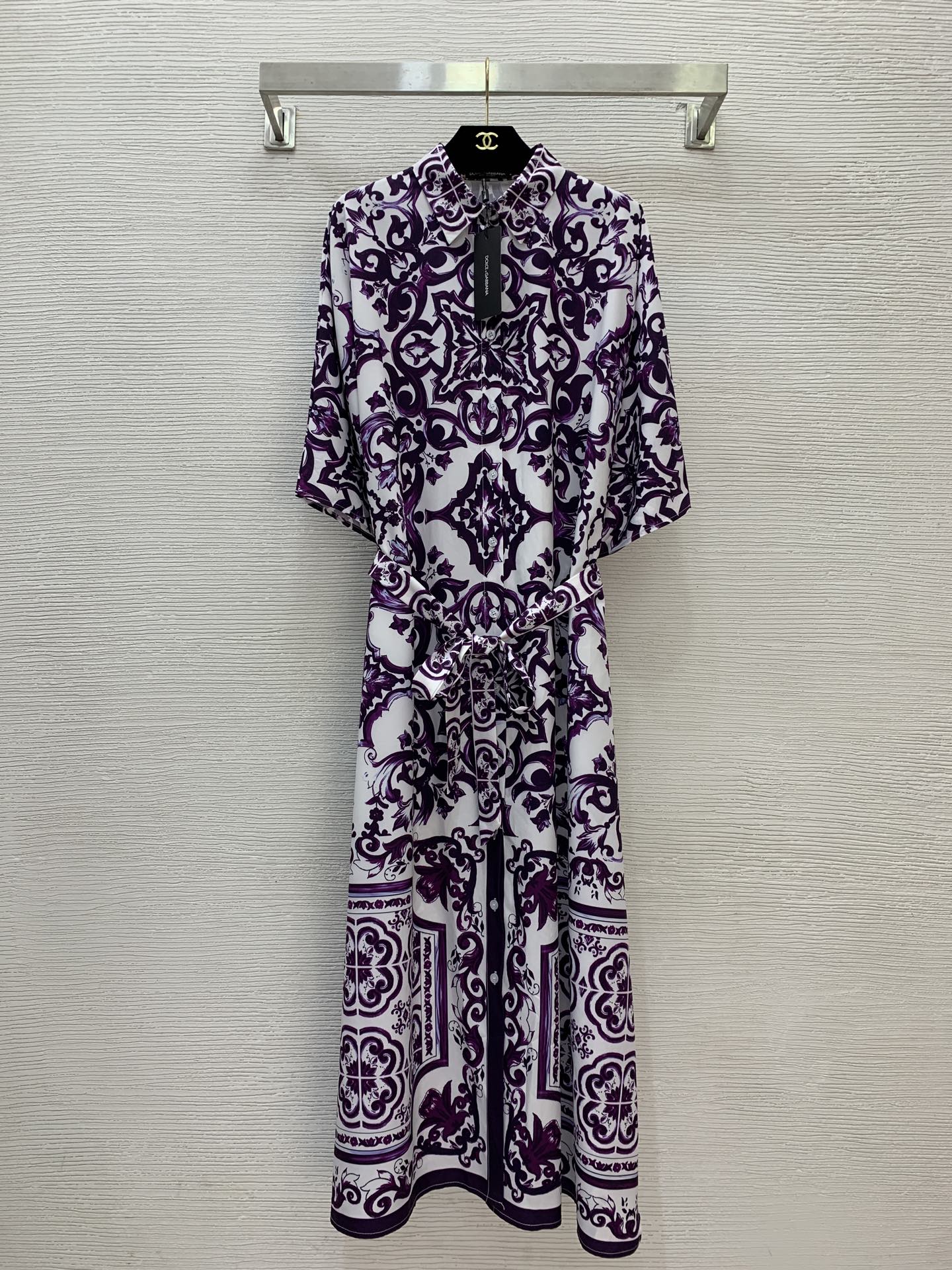 NO:499316,Model number D25091287 Dolce & Gabbana DG* new custom retro pattern printed buckled lapel loose stylish bat sleeve long dress delivery belt!  (XL size bust 188, rotator sleeve length 50, skirt length 128) hair, Dolce & Gabbana, skirts, alexander wang19860909款号D25091287 杜嘉班纳DG*新款定制复古图案印花系扣开襟翻领宽松时尚蝙蝠袖长款连衣裙配送腰带！ （XL码胸围188,连肩袖长50,裙长128）发,,Dolce&Gabbana,skirts,alexander wang,Women's clothing