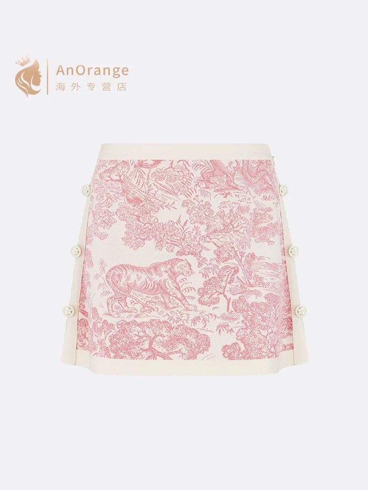 NO:494802,Model number G25090976 Dio* new high-version D home customized animal jacquard pattern jacquard craftsmanship, CD letters on both sides of the side five-pointed star buttons for decoration small slit knitted hip-covered short skirt skirt!  Red, light green, black, 36.38.40 (38 size waist circumference 68~74, hip circumference 100, skirt length 42) hair, dior, dior, skirt, alexander wang19860909款号G25090976 Dio*新款高版本D家定制动物丛林茹伊图案提花工艺、两侧CD字母五角星纽扣装饰小开叉针织包臀短裙半身裙！红色、浅绿、黑色、36.38.40（38码腰围68～74,臀围100,裙长42）发,,dior,dior,skirts,alexander wang,Women's clothing
