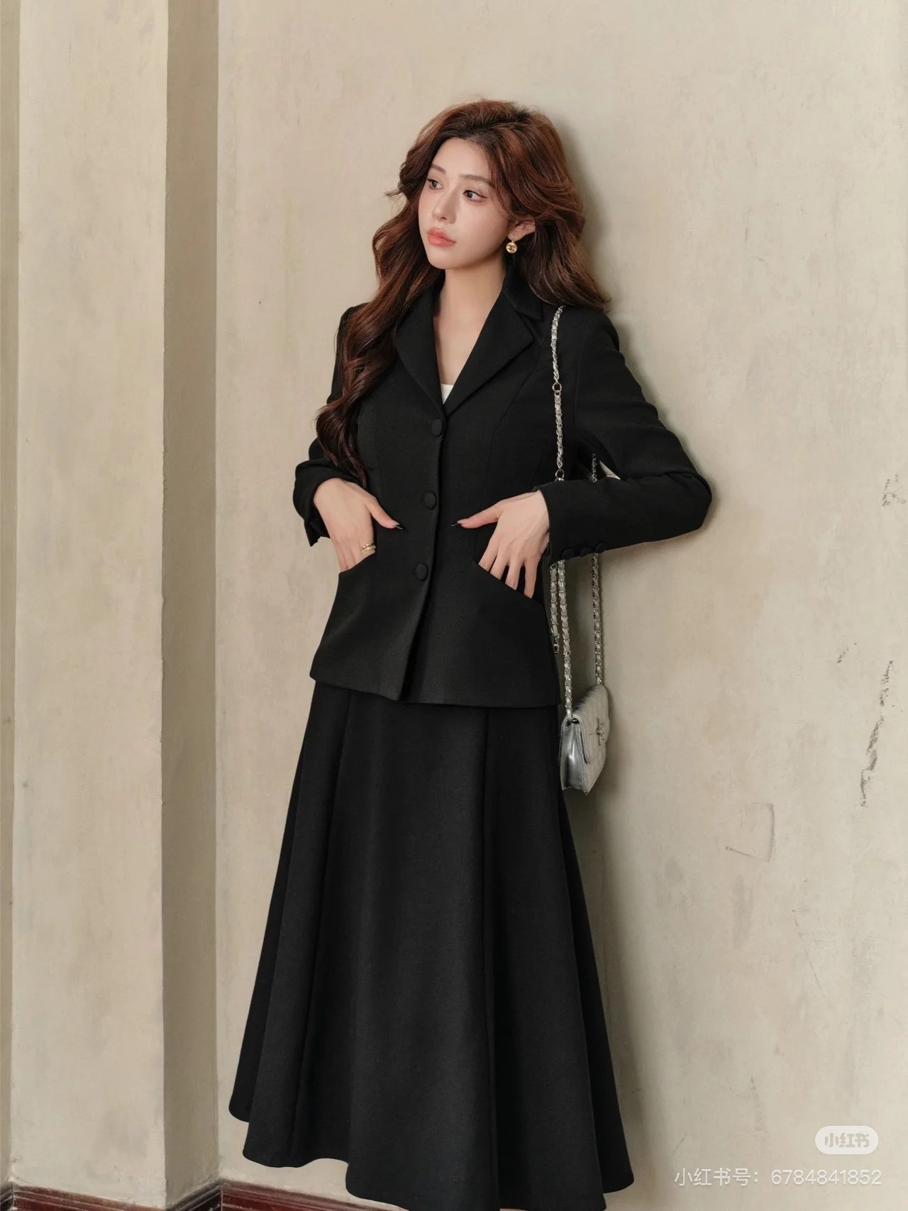 NO:507757,Model number G25092253 Dio* new D home high-end customization, simple and fashionable temperament, commuting single-breasted placket double pocket slim fit and slim suit jacket!  Apricot, black, 36.38.40.42 (38 size shoulder width 42 with padded shoulders, bust 90, sleeve length 60, clothing length 64) hair, dior, dior, jackets & coats, business suit, alexander wang19860909款号G25092253 Dio*新款D家高端定制 简约时尚气质通勤单排扣门襟双口袋修身显瘦西装外套！杏色、黑色、36.38.40.42（38码肩宽42有垫肩,胸围90,袖长60,衣长64）发,,dior,dior,jackets & coats,business suit,alexander wang,Women's clothing