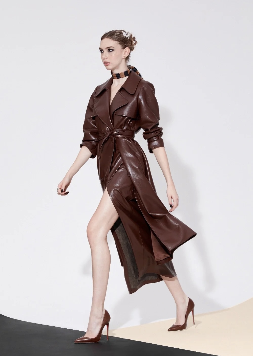 NO:560200,Model No. G25100515 MaxMar* new model, high-end customized glossy leather fabric, double-breasted lapels, loose and fashionable, with waist-cinching mid-length leather jacket and coat!  Dark brown, 36.38.40.42 (size 38 shoulder width 38 with shoulder pads, bust 96, sleeve length 59, clothing length 114) hair, jackets & coats, leather jacket, alexander wang19860909款号G25100515 MaxMar*新款 高端定制光感皮革面料、双排扣翻领宽松时尚搭配腰带收腰中长款皮衣外套大衣！深棕色,36.38.40.42（38码肩宽38有垫肩,胸围96,袖长59,衣长114）发,,jackets & coats,leather jacket,alexander wang,Women's clothing