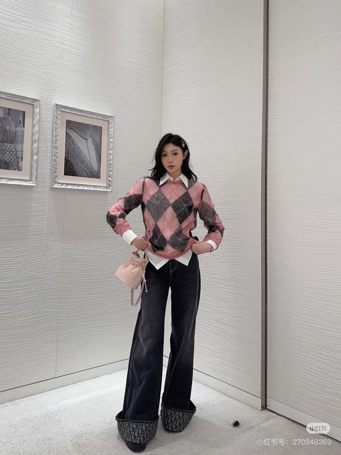 NO:605995,Model No. G25111756 The hot-selling Dio* new style, high-end customized washed denim cotton fabric, all-over presbyopia logo letter printing on the inside, small leather logo decoration on the back, high waist, slimming and versatile wide-leg jeans and trousers!  Gray, (M size waist 68 non-elastic, pants length 105) pants, dior, jeans, alexander wang19860909款号G25111756 大爆款Dio*新款 高端定制洗水牛仔棉面料、内里通体老花logo字母印花、后背皮革小标装饰高腰显瘦百搭阔腿牛仔裤长裤！灰色,（M码腰围68无弹力,裤长105）裤子,,dior,jeans,alexander wang,Women's clothing