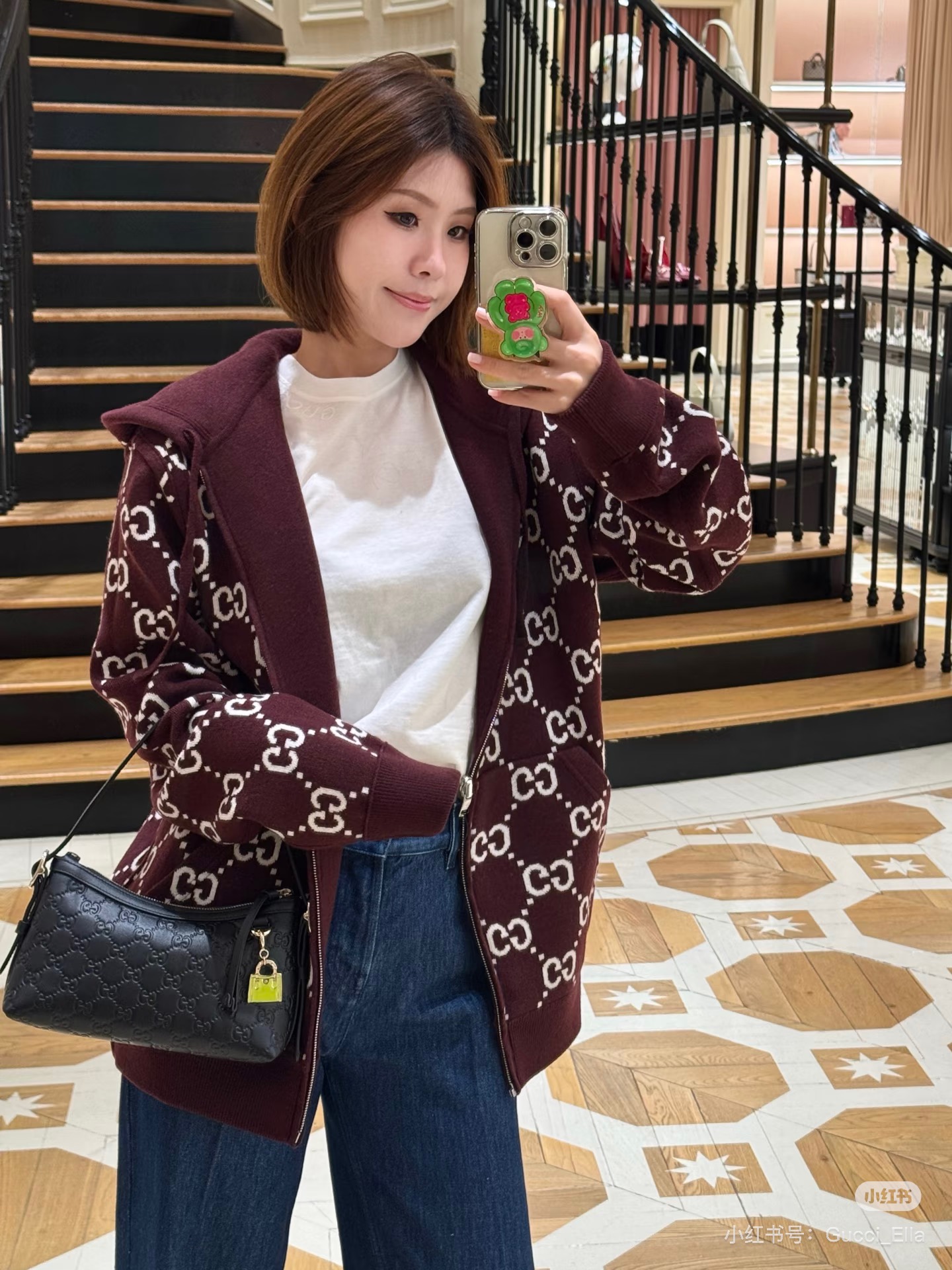 NO:624650,Model No. G25112846 The same style for men and women, double-sided and wearable, high version GUCC* new high-end customized logo stamped zipper puller, all-over GG letters, old flower jacquard, loose and versatile drawstring hooded knitted jacket cardigan top!  Burgundy, gray, (M size shoulder width 48, bust 108, sleeve length 63, dress length 67) hair,,gucci,jackets & coats,hats,alexander wang19860909款号G25112846 男女同款双面可穿高版本GUCC*新款高端定制logo钢印拉链头通体GG字母老花提花宽松百搭抽绳连帽针织外套开衫上衣！酒红、灰色、（M码肩宽48,胸围108,袖长63,衣长67）发,,gucci,jackets & coats,hats,alexander wang,Women's clothing