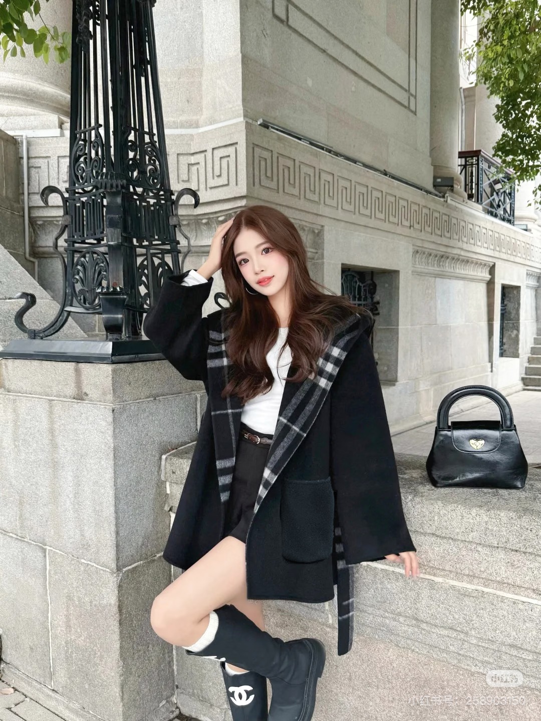 NO:657255,Model No. G25121175 Dio*’s new high-end customized wool blended high-quality double-sided woolen fabric, removable fox fur sleeves decorated with contrasting plaid and belt to tighten the waist to make you slim, large lapel short hooded coat for small people, woolen coat!  Black, (M size shoulder width 58, chest 118, sleeve length 48, dress length 78) hair, dior, jackets & coats, hats, alexander wang19860909款号G25121175 Dio*新款高端定制羊毛混纺优质双面毛呢面料、可拆卸狐狸毛袖子装饰撞色格纹搭配腰带收腰显瘦大翻领短款连帽外套小个子毛呢大衣！黑色,（M码肩宽58,胸围118,袖长48,衣长78）发,,dior,jackets & coats,hats,alexander wang,Women's clothing