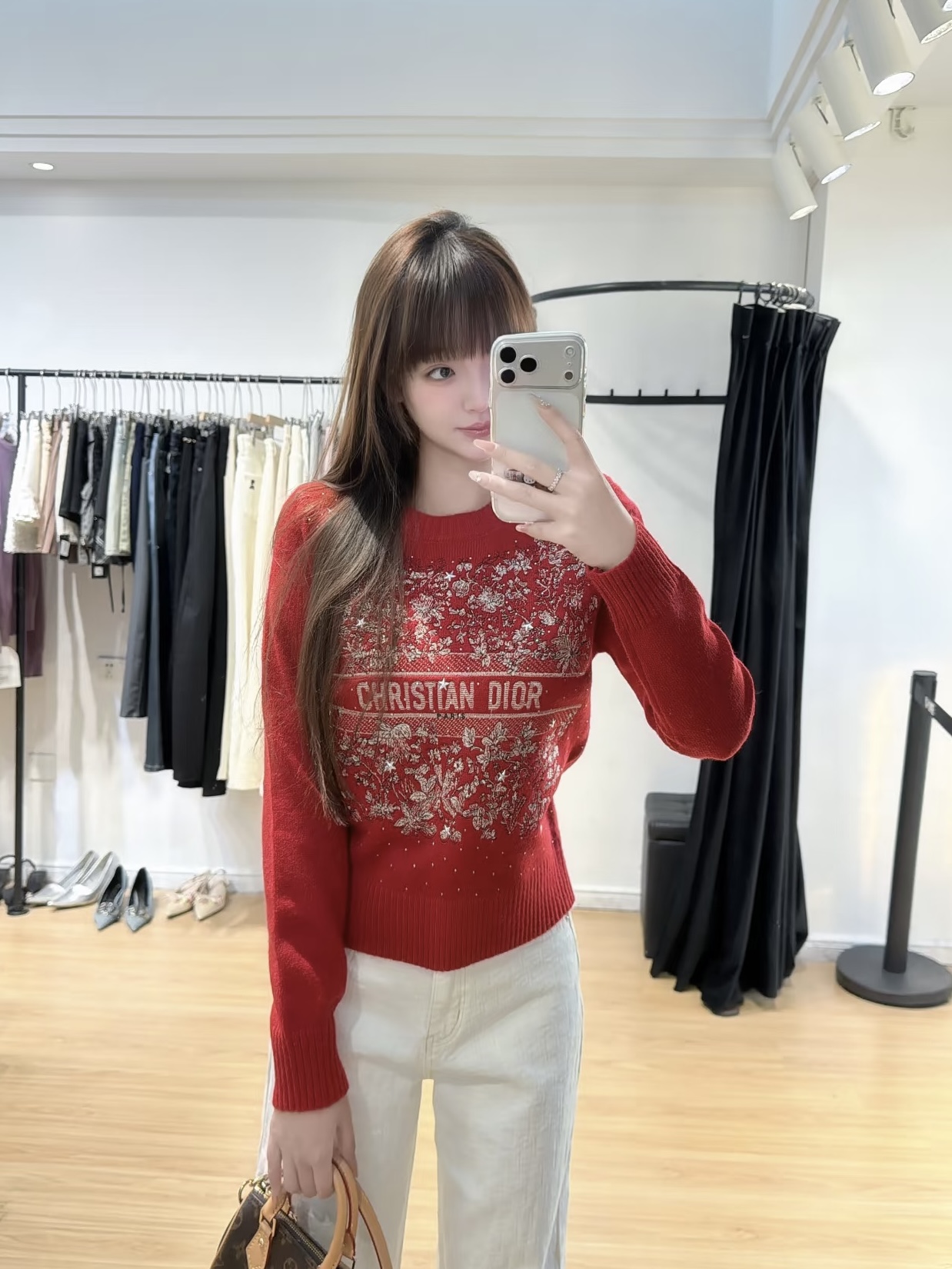 NO:658663,Model No. G25121243 Dio*’s new Christmas and New Year recommended high-end customized cashmere wool yarn fabric, letter logo star decoration pullover round neck long-sleeved sweater top!  Red, 36-38-40 (code F38: shoulder width 36, bust 90, sleeve length 60, dress length 54) hair, dior, sweaters, alexander wang19860909款号G25121243 Dio*新款圣诞新年推荐入高端定制山羊绒羊毛纱线面料、字母logo标志星星装饰套头圆领长袖针织衫毛衣上衣！红色,36-38-40（F38码:肩宽36,胸围90,袖长60,衣长54）发,,dior,sweaters,alexander wang,Women's clothing